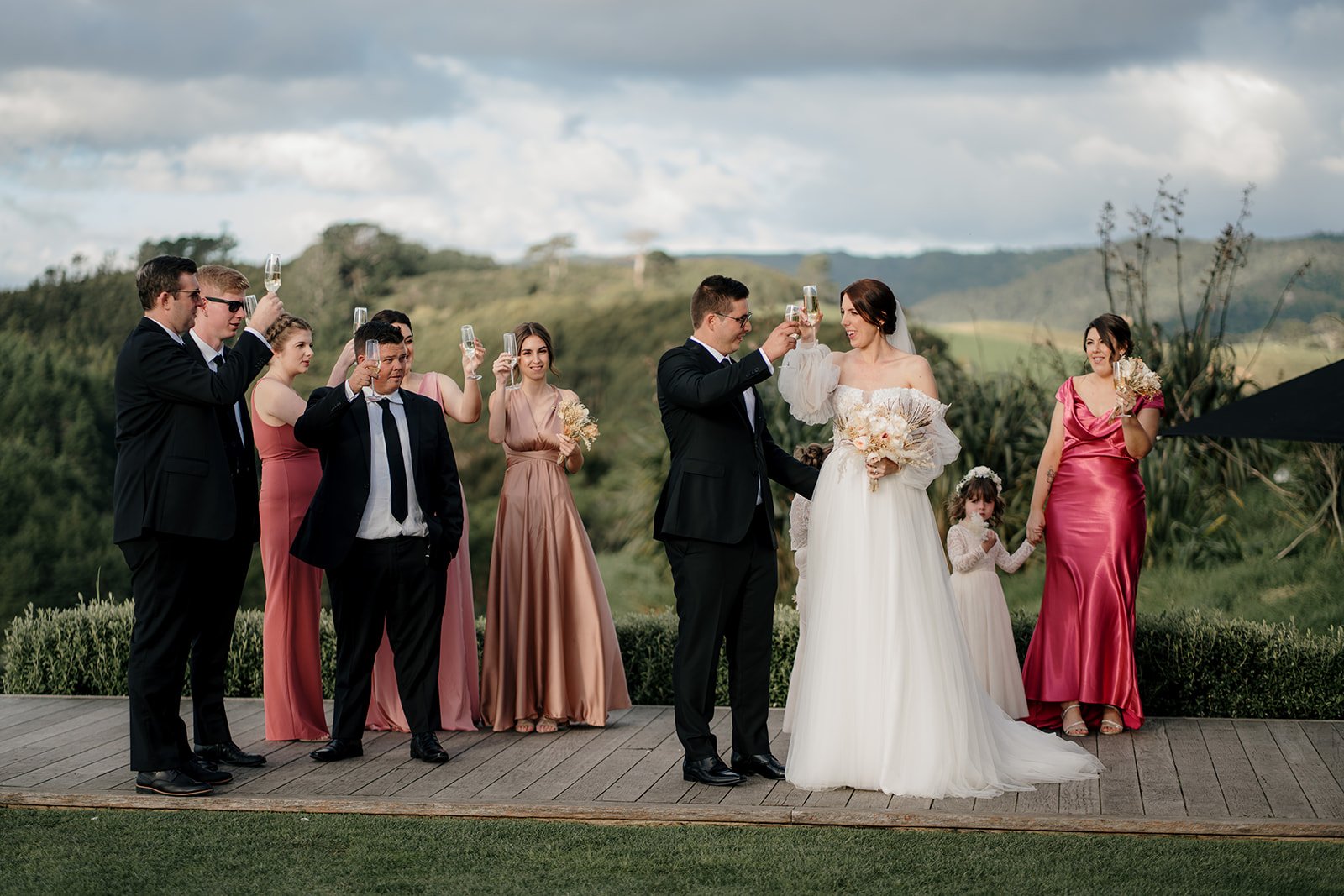kauri-bay-boomrock-clevedon-top-auckland-wedding-phtographer-photography-videography-film-new-zealand-NZ-best-farm-venue-intimate-winter-hill-dear-white-productions (335).jpg
