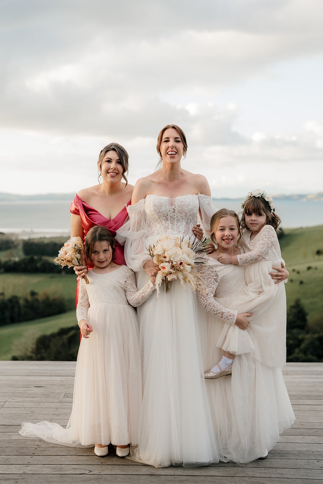 kauri-bay-boomrock-clevedon-top-auckland-wedding-phtographer-photography-videography-film-new-zealand-NZ-best-farm-venue-intimate-winter-hill-dear-white-productions (447).jpg