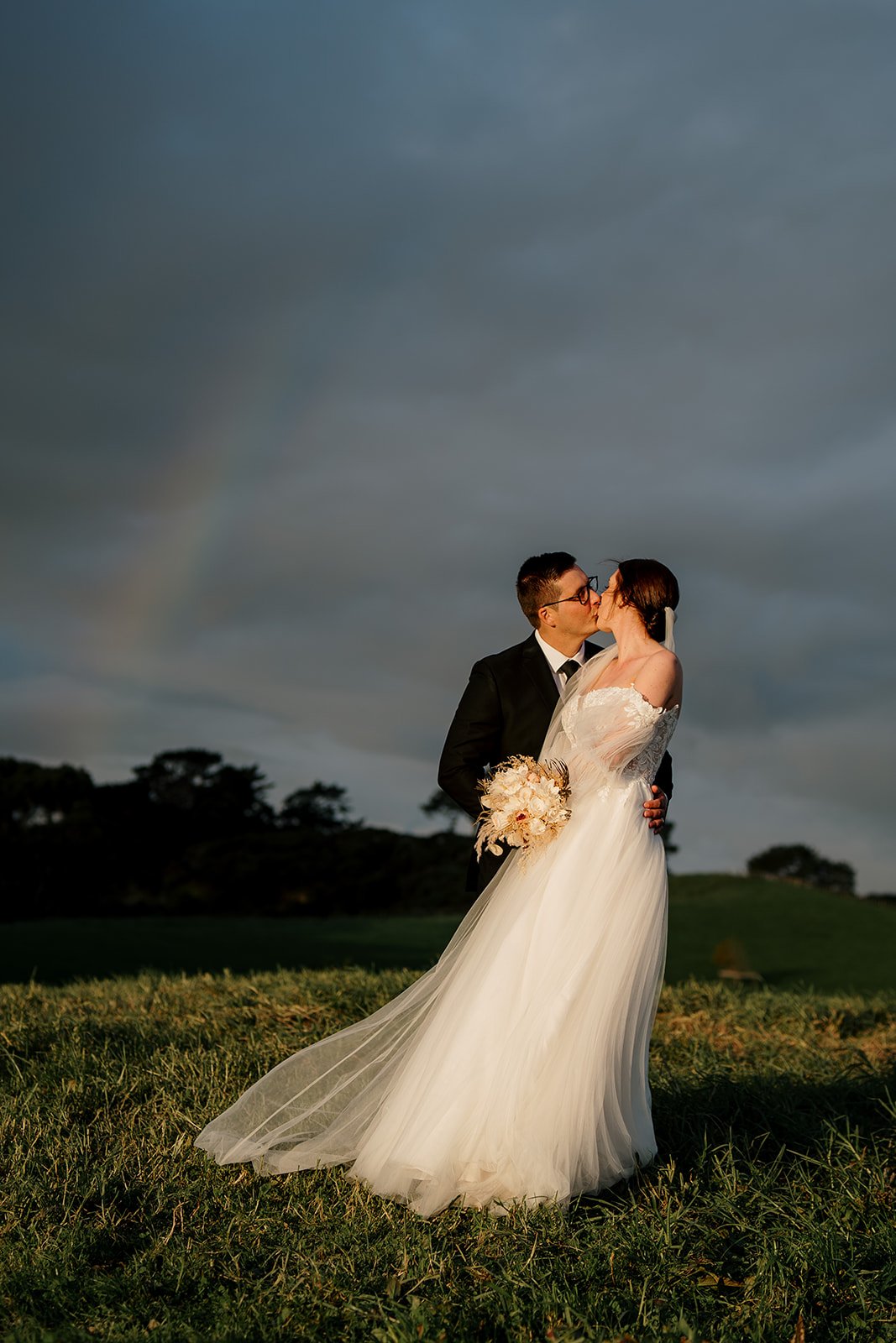 kauri-bay-boomrock-clevedon-top-auckland-wedding-phtographer-photography-videography-film-new-zealand-NZ-best-farm-venue-intimate-winter-hill-dear-white-productions (476).jpg