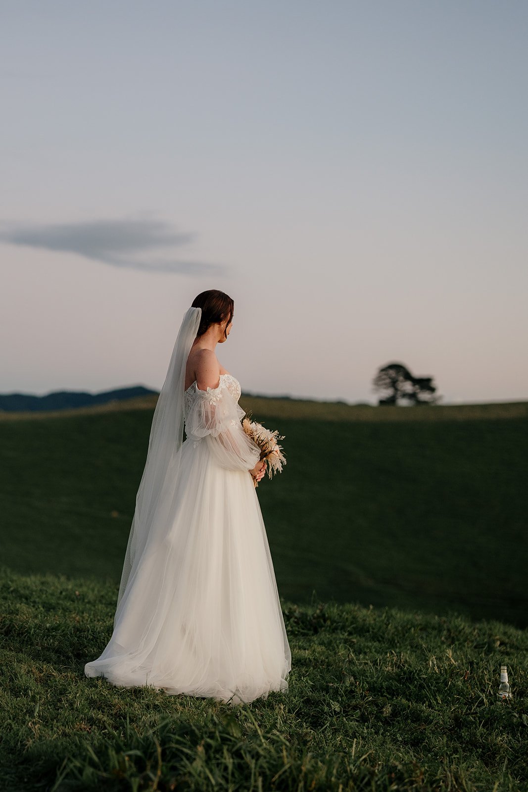 kauri-bay-boomrock-clevedon-top-auckland-wedding-phtographer-photography-videography-film-new-zealand-NZ-best-farm-venue-intimate-winter-hill-dear-white-productions (584).jpg