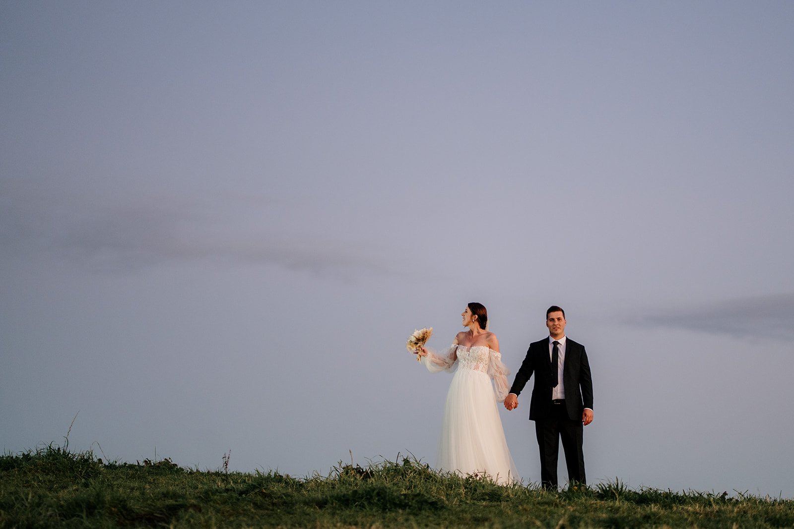 kauri-bay-boomrock-clevedon-top-auckland-wedding-phtographer-photography-videography-film-new-zealand-NZ-best-farm-venue-intimate-winter-hill-dear-white-productions (601).jpg