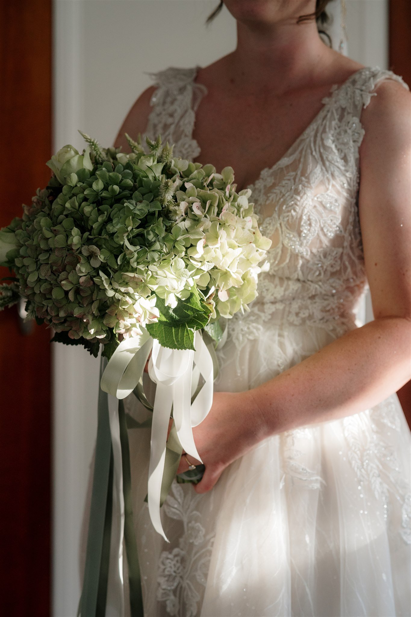 back-yard-wedding-diy-medieval-dear-white-photography-videography-auckland-wedding-best (12).jpg