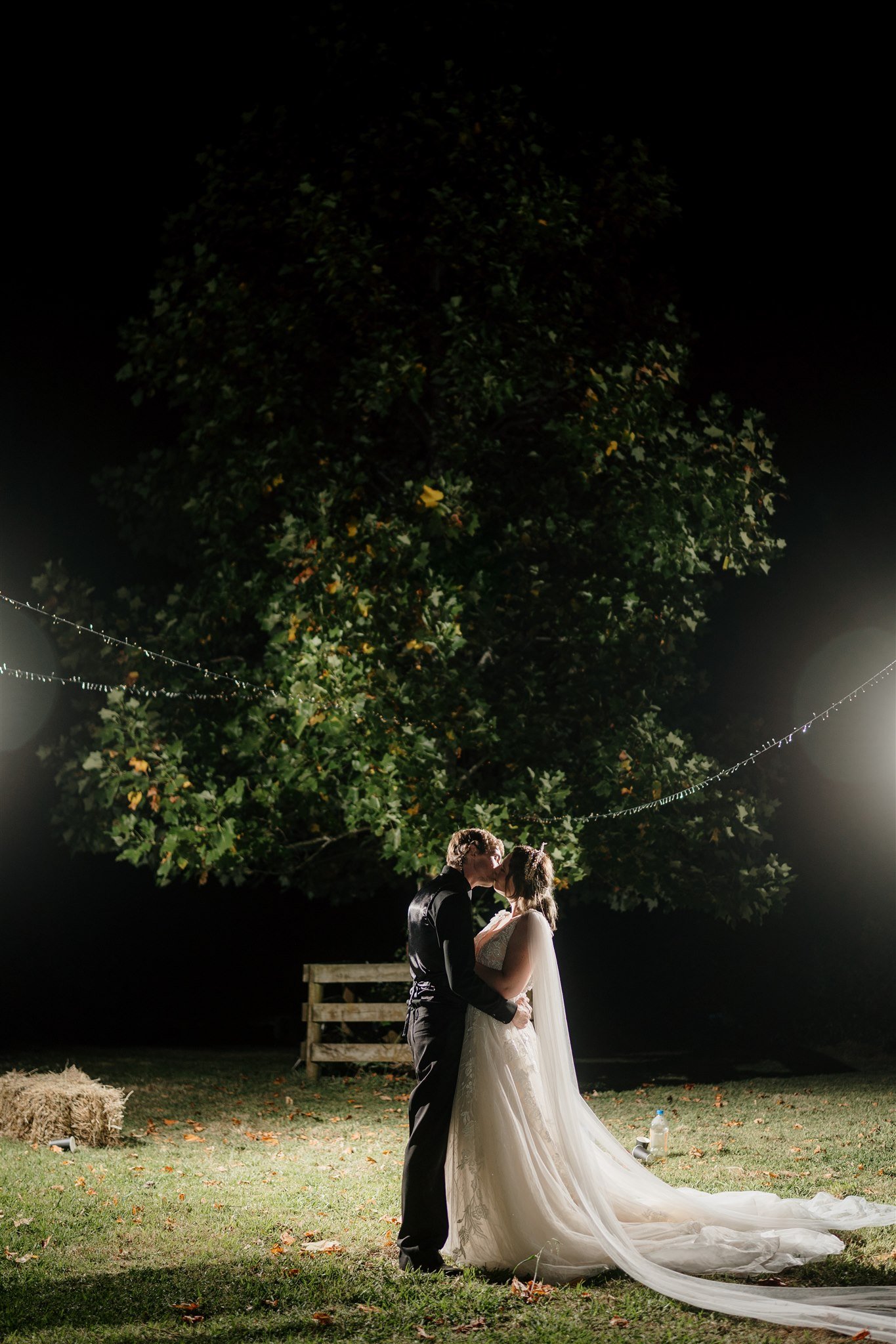 back-yard-wedding-diy-medieval-dear-white-photography-videography-auckland-wedding-best (84).jpg