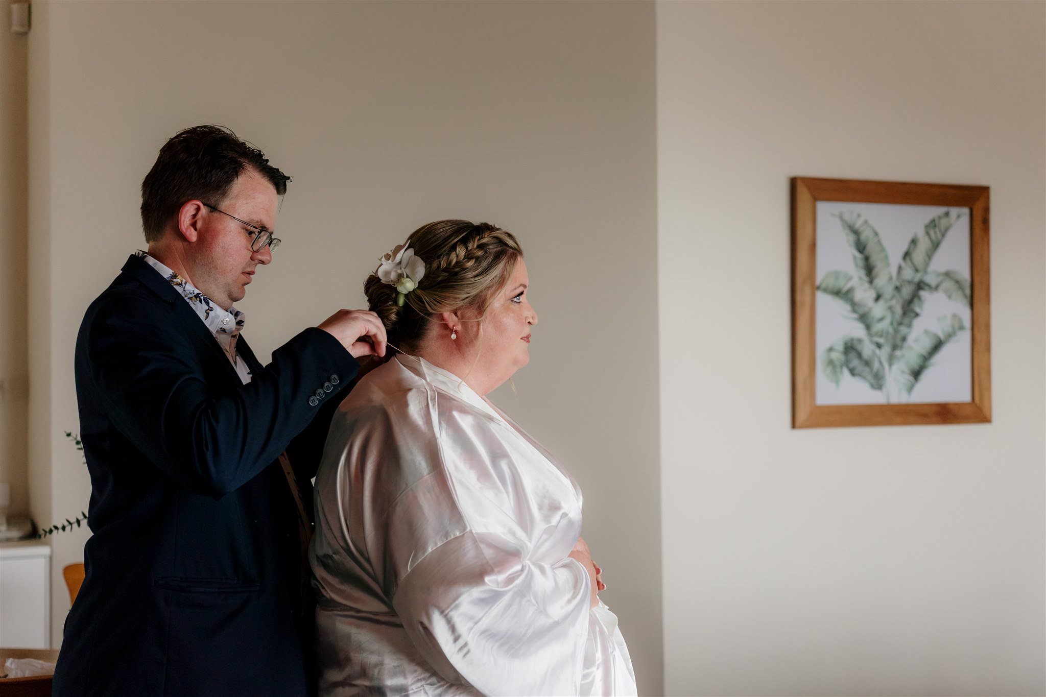 castaways-resort-luxury-seaside-wedding-top-best-luxury-auckland-venue-beach-dear-white-photographer-videography (7).jpg