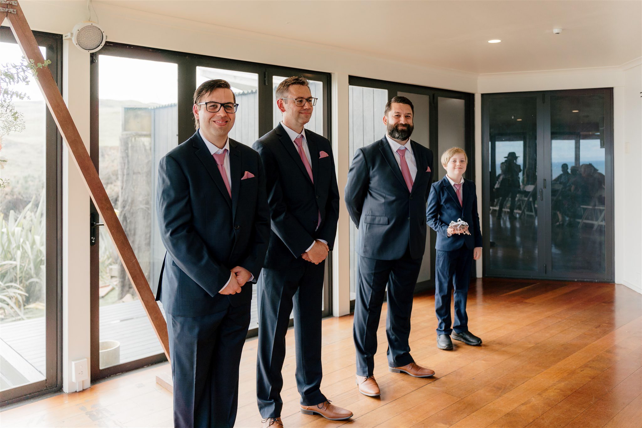 castaways-resort-luxury-seaside-wedding-top-best-luxury-auckland-venue-beach-dear-white-photographer-videography (15).jpg