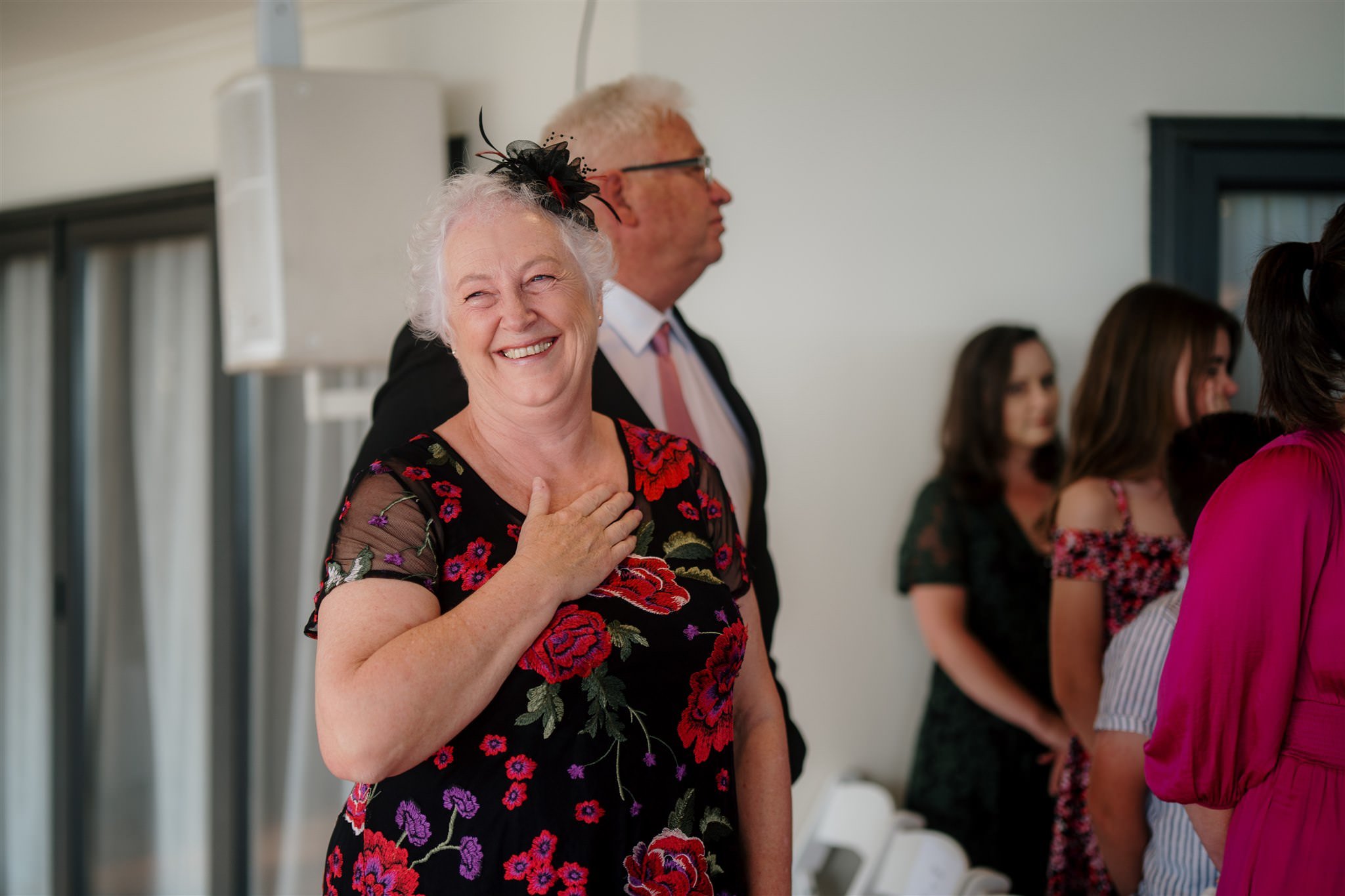 castaways-resort-luxury-seaside-wedding-top-best-luxury-auckland-venue-beach-dear-white-photographer-videography (21).jpg