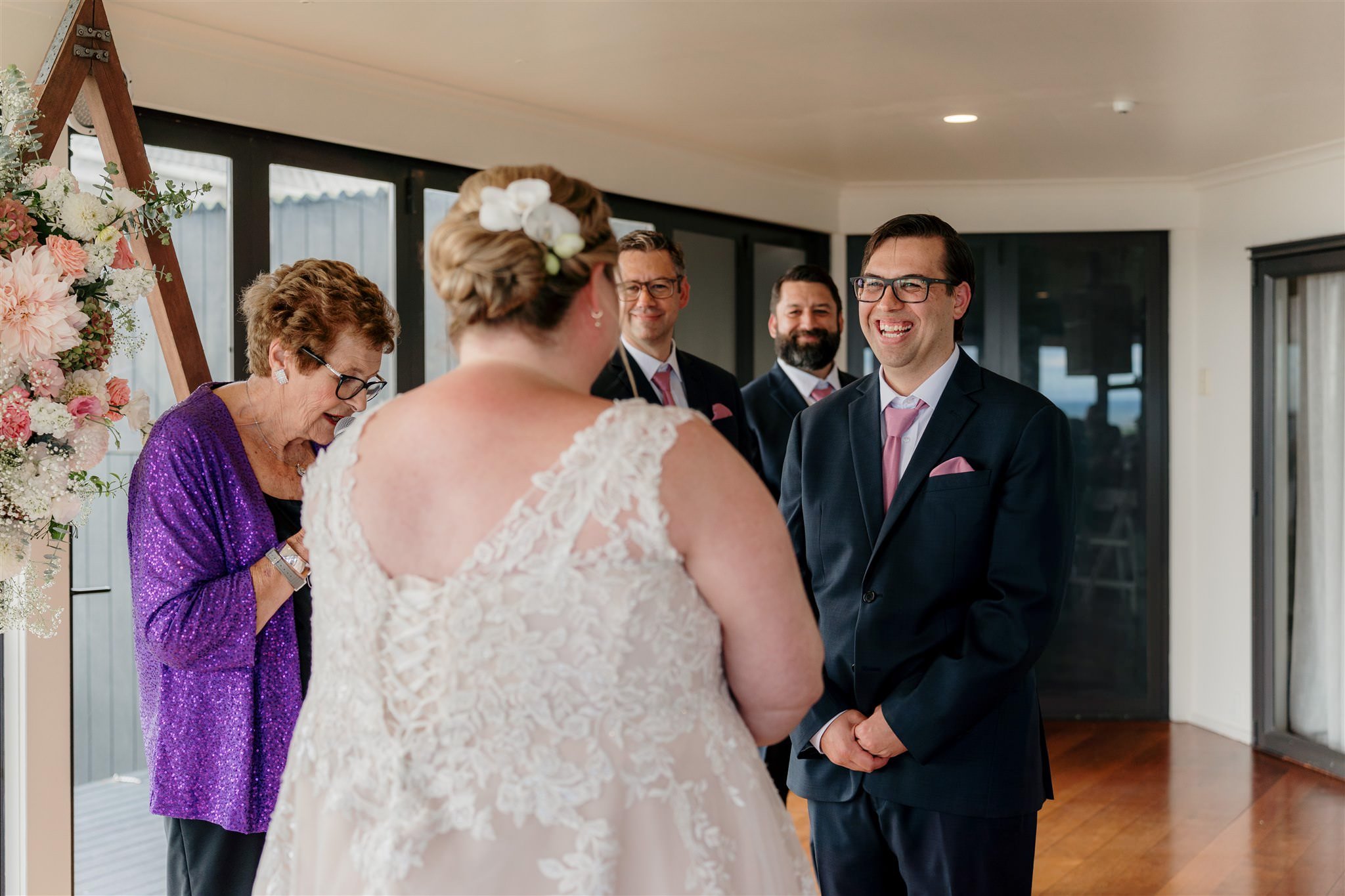 castaways-resort-luxury-seaside-wedding-top-best-luxury-auckland-venue-beach-dear-white-photographer-videography (32).jpg