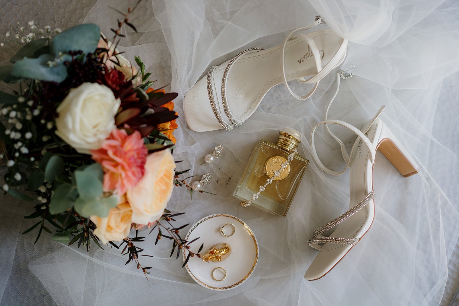 auckland-top-wedding-venue-markovina-vineyard-estate-best-kumeu-dear-white-photographer-videography-indian-luxury-bride-trend (13).jpg