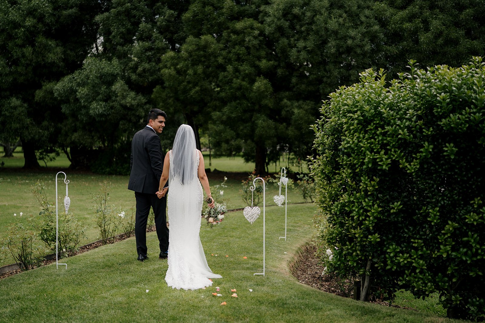 auckland-top-wedding-venue-markovina-vineyard-estate-best-kumeu-dear-white-photographer-videography-indian-luxury-bride-trend (42).jpg