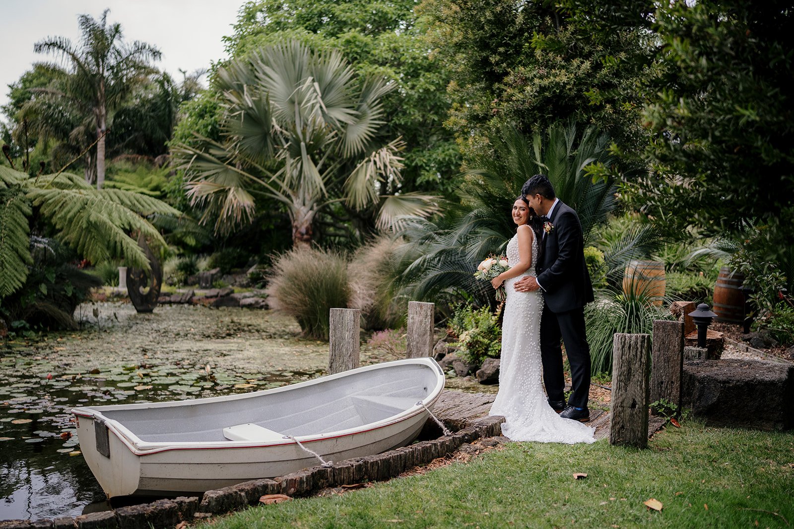 auckland-top-wedding-venue-markovina-vineyard-estate-best-kumeu-dear-white-photographer-videography-indian-luxury-bride-trend (99).jpg