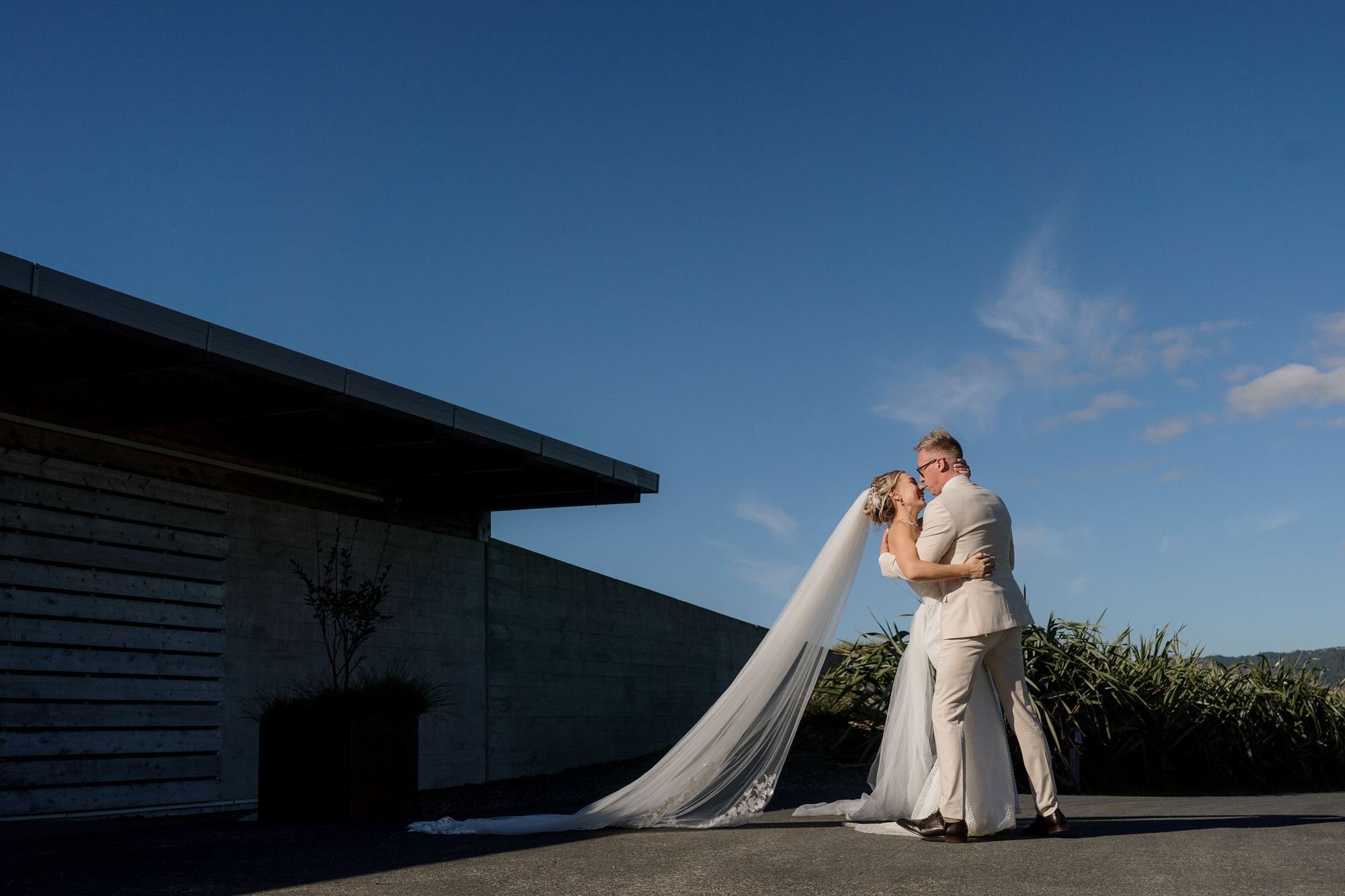 kauri-bay-wedding-venue-auckland-wedding-photographer-videographer-new-zealand (21).jpg