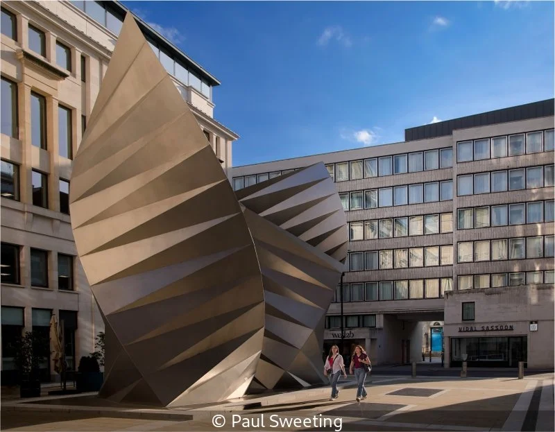 Club_Paul Sweeting_001_8.5.jpg