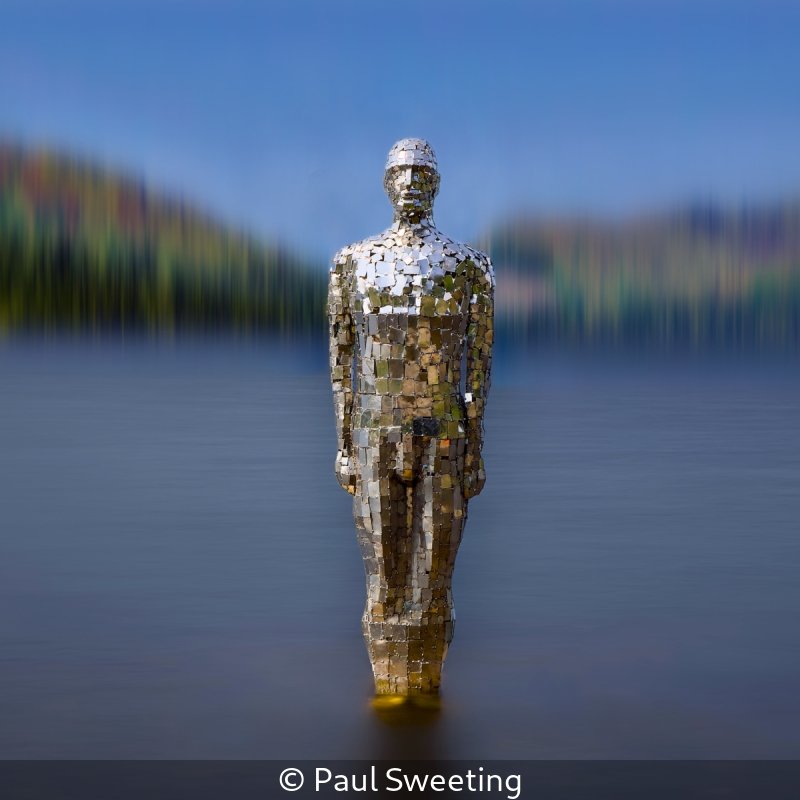 Club_Paul Sweeting_Still_10.jpg