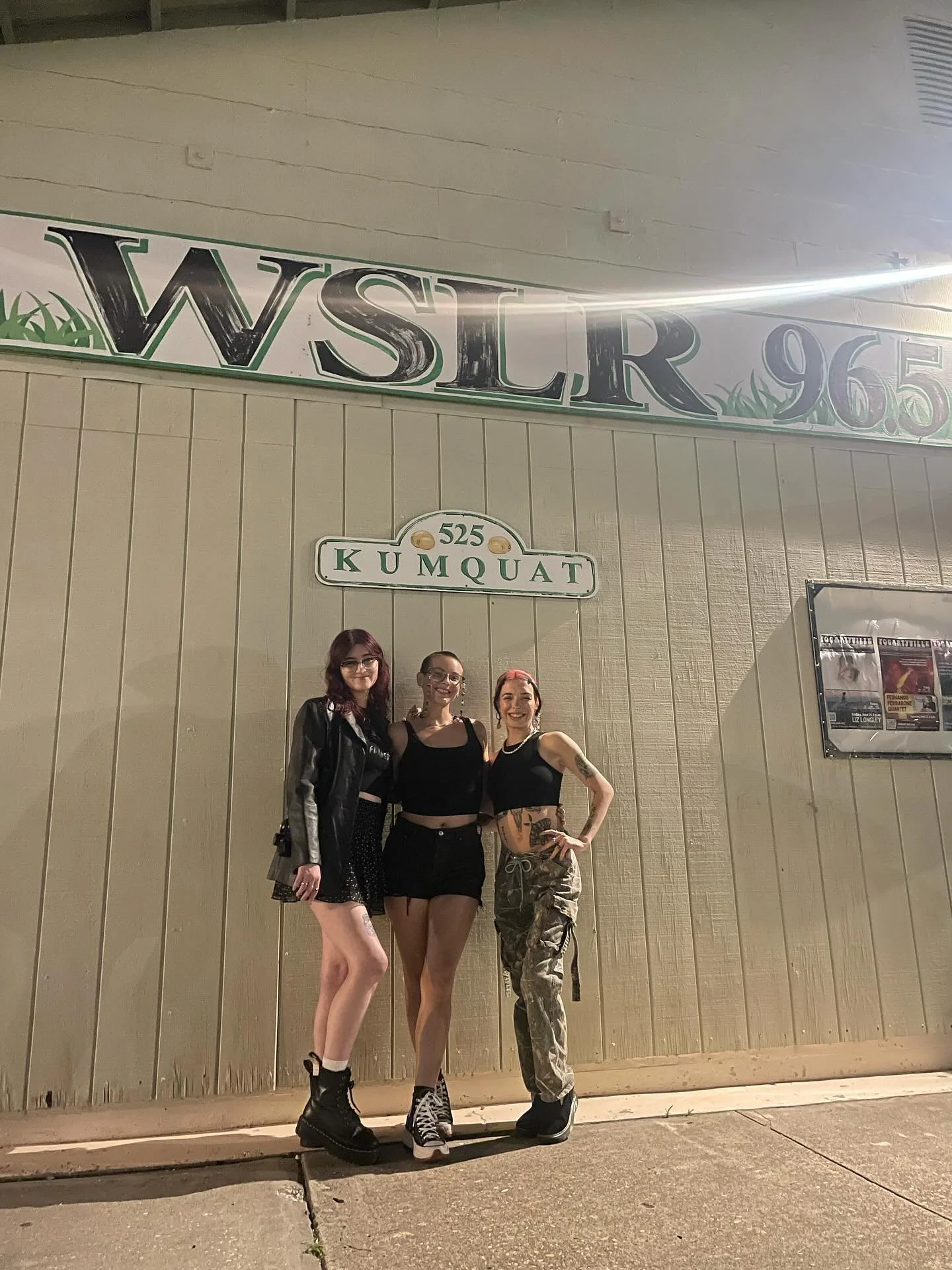 Thank you so much @hantomhair &amp; @emilygerkin for joining me in the studio at @wslr96.5 and sharing your artist perspective, time and energy with us! I had so much fun 🌟 

Did you miss last night&rsquo;s show?! No problem, just head over to wslr.