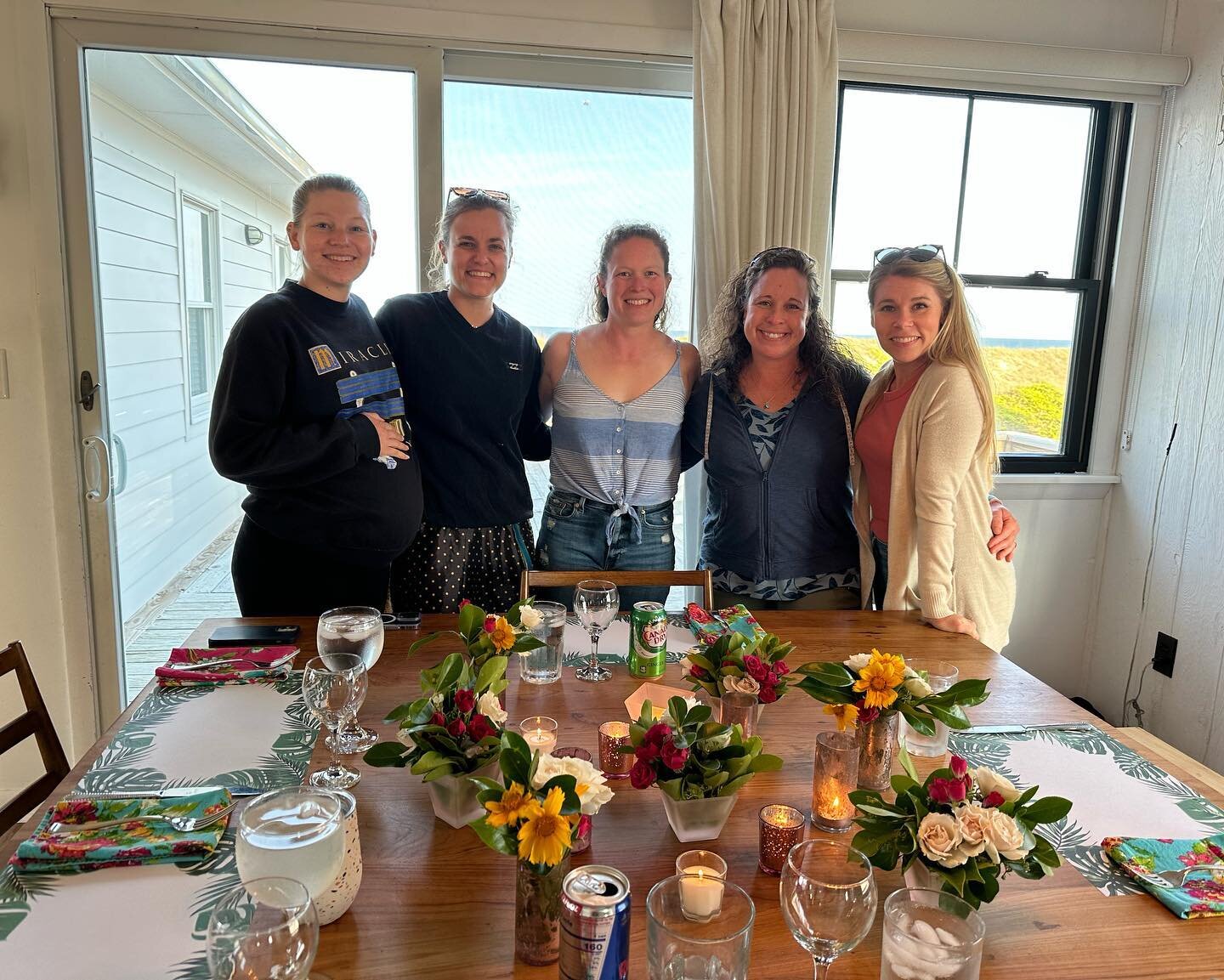 Grateful for these lovely ladies 💙💙 we spent a couple of days down south soaking up the sun, eating great food by @outerbankspersonalchef, and getting much needed rest after recital. 
&bull;&bull;&bull; 

#islandschoolofdance #isod #isoddancers #is