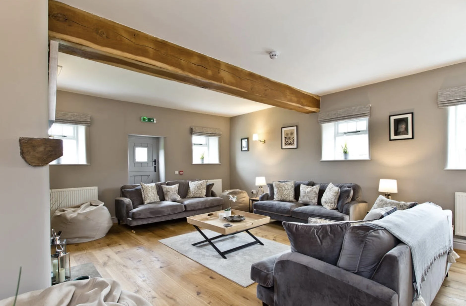 Image 19-09-2025 at 10.00 (1).jpg