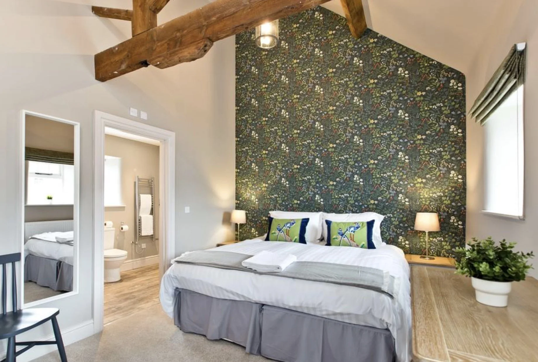 Image 19-09-2025 at 10.02.jpg