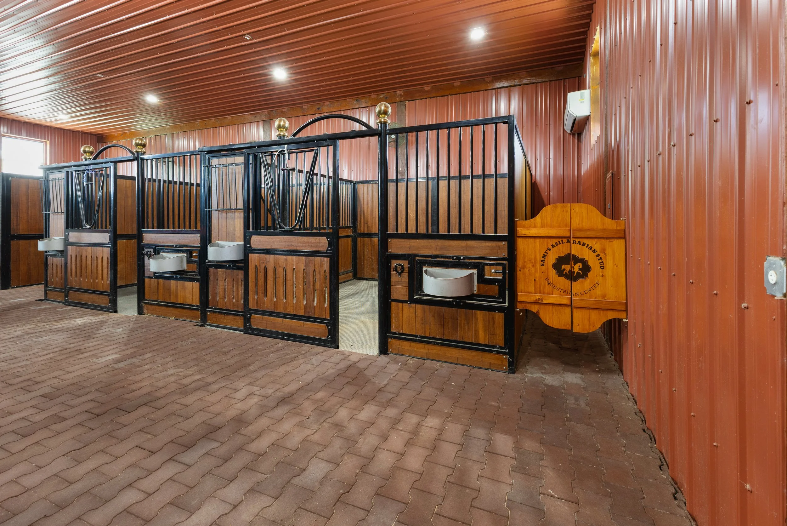 12-3-Barn Main Room Interior.jpg