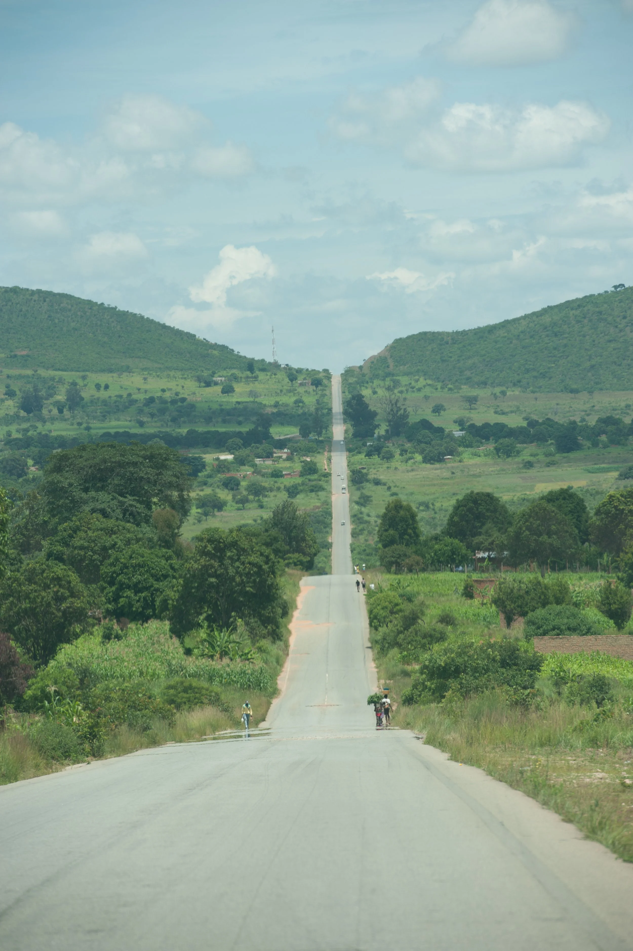 A Tina dizia que 'em Angola parecia que as rectas continuavam em direcção ao céu'
Agora entendi melhor essa ideia...