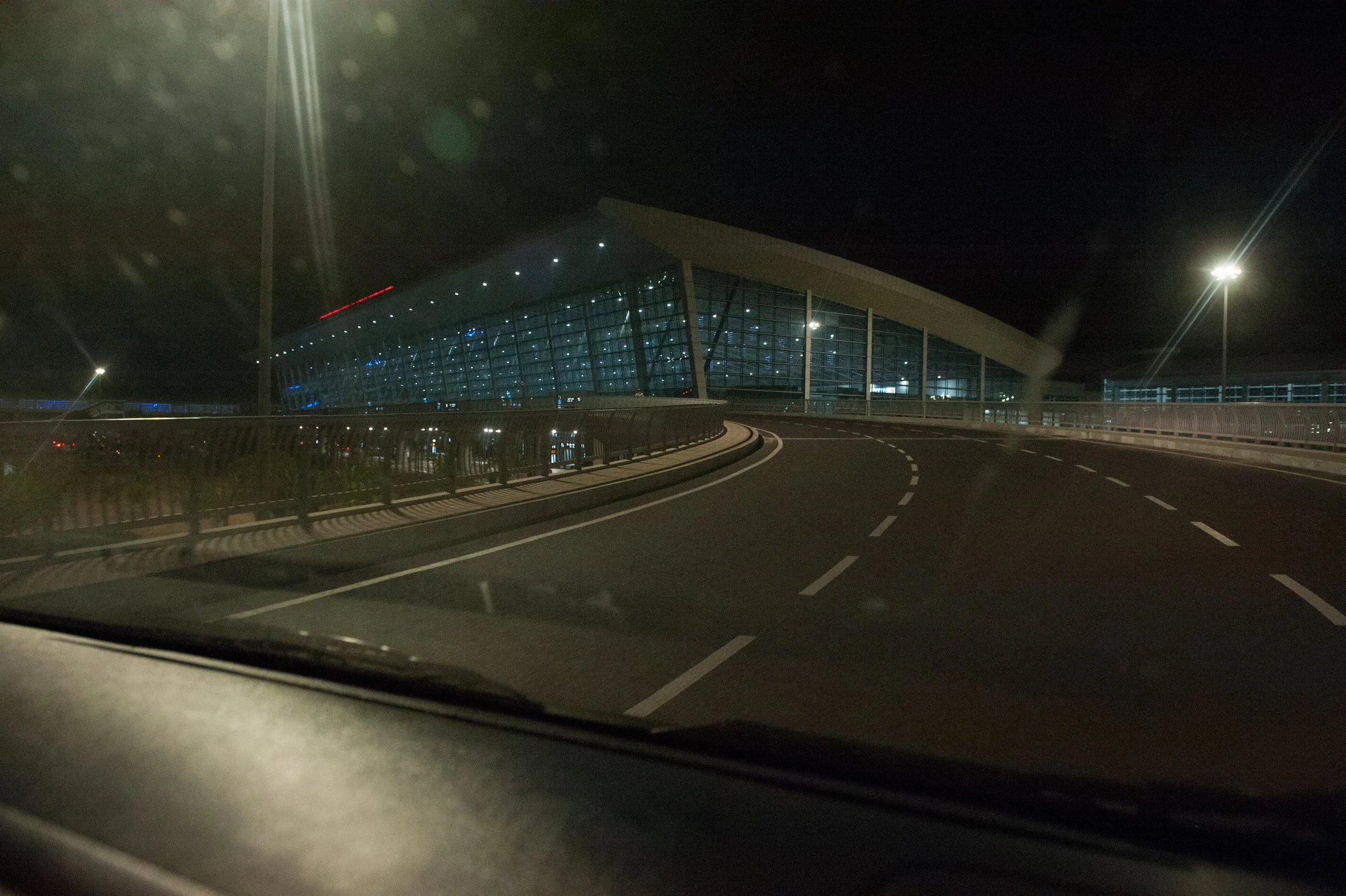 Chegada ao novo aeroporto de Luanda.