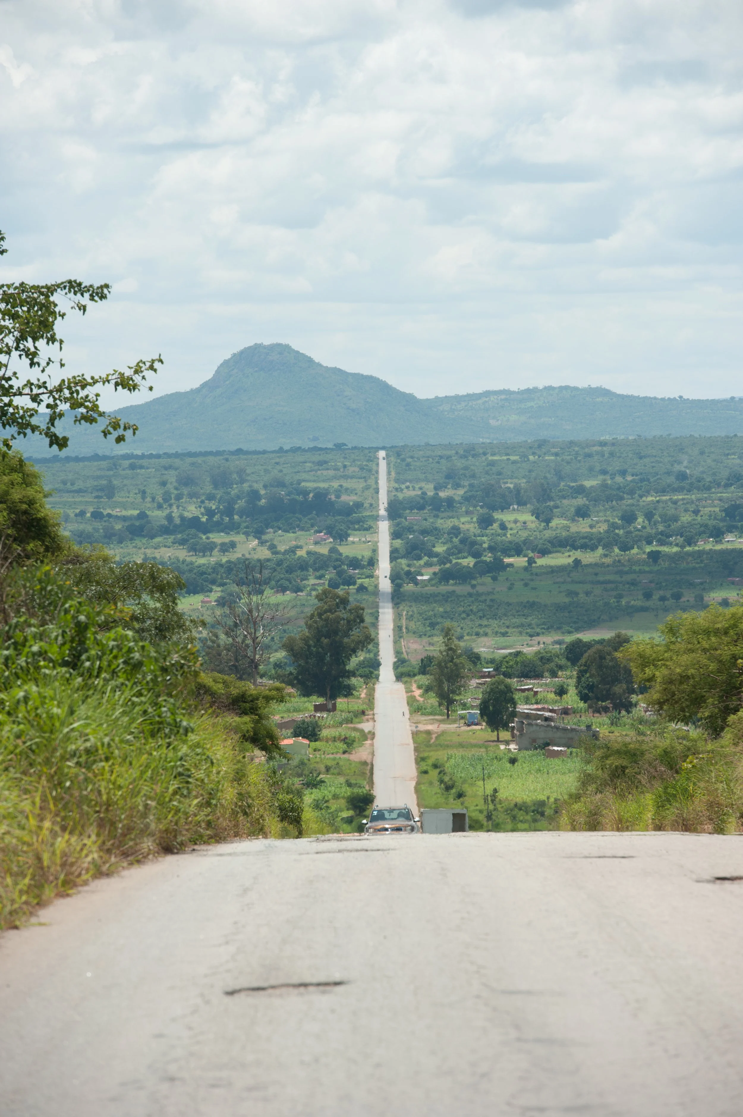 Mais uma...
Esta verifiquei no GoogleMaps: tem 18 km...