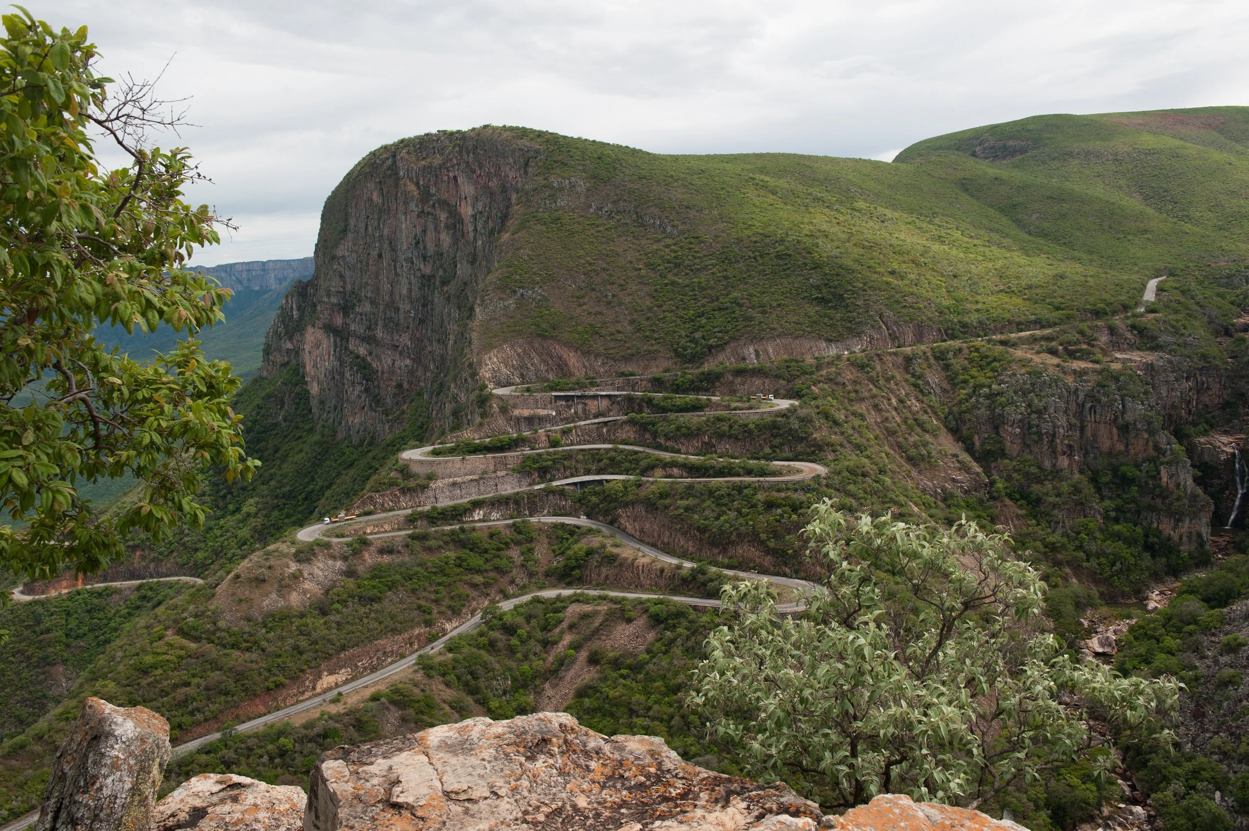 As famosas curvas da Serra da Leba.