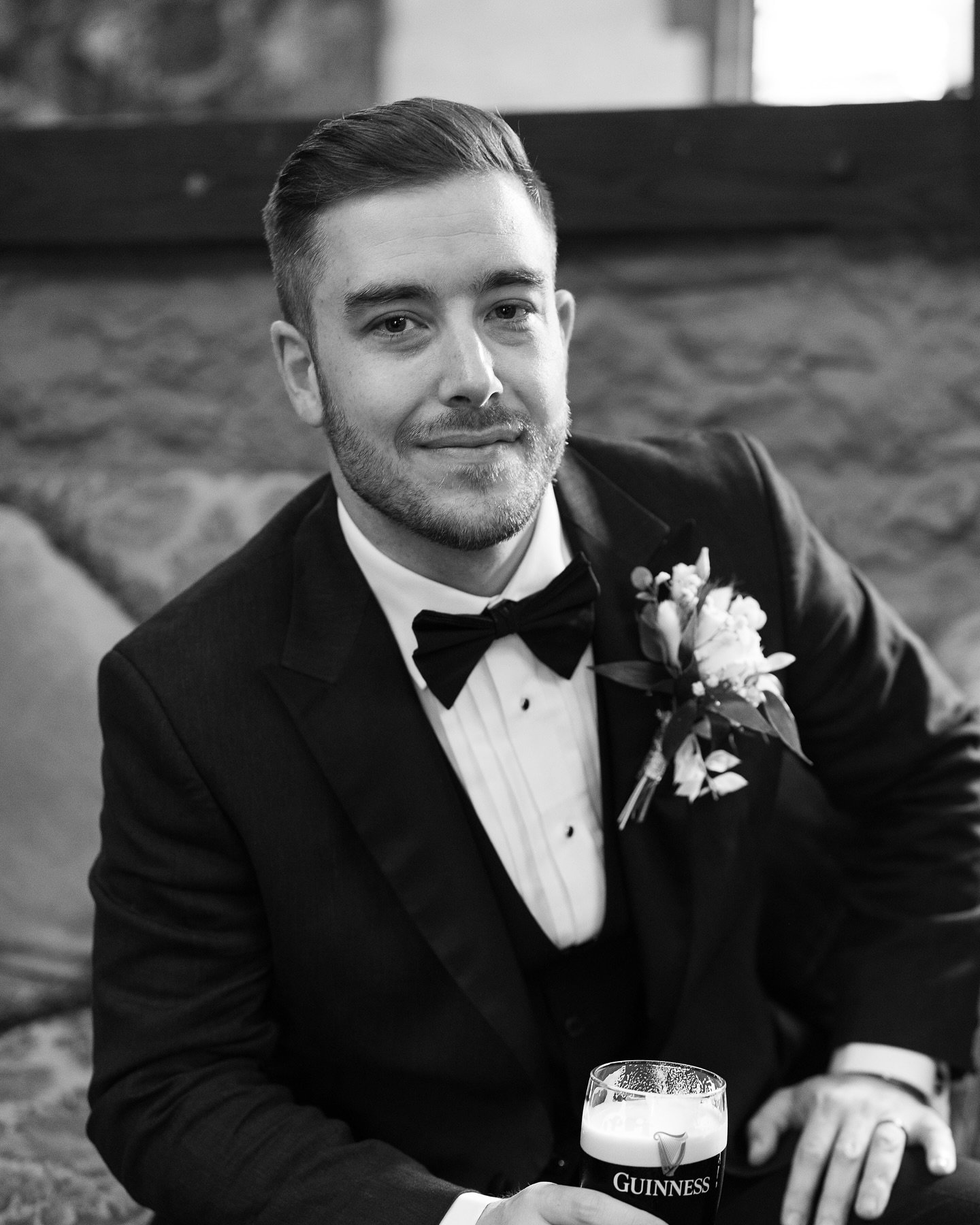 Capturing the moments that make the groom shine. 
📍 @barberstowncastlehotel 

#weddingireland #irelandcastles #irelandweddingphotographer #irelandphotography