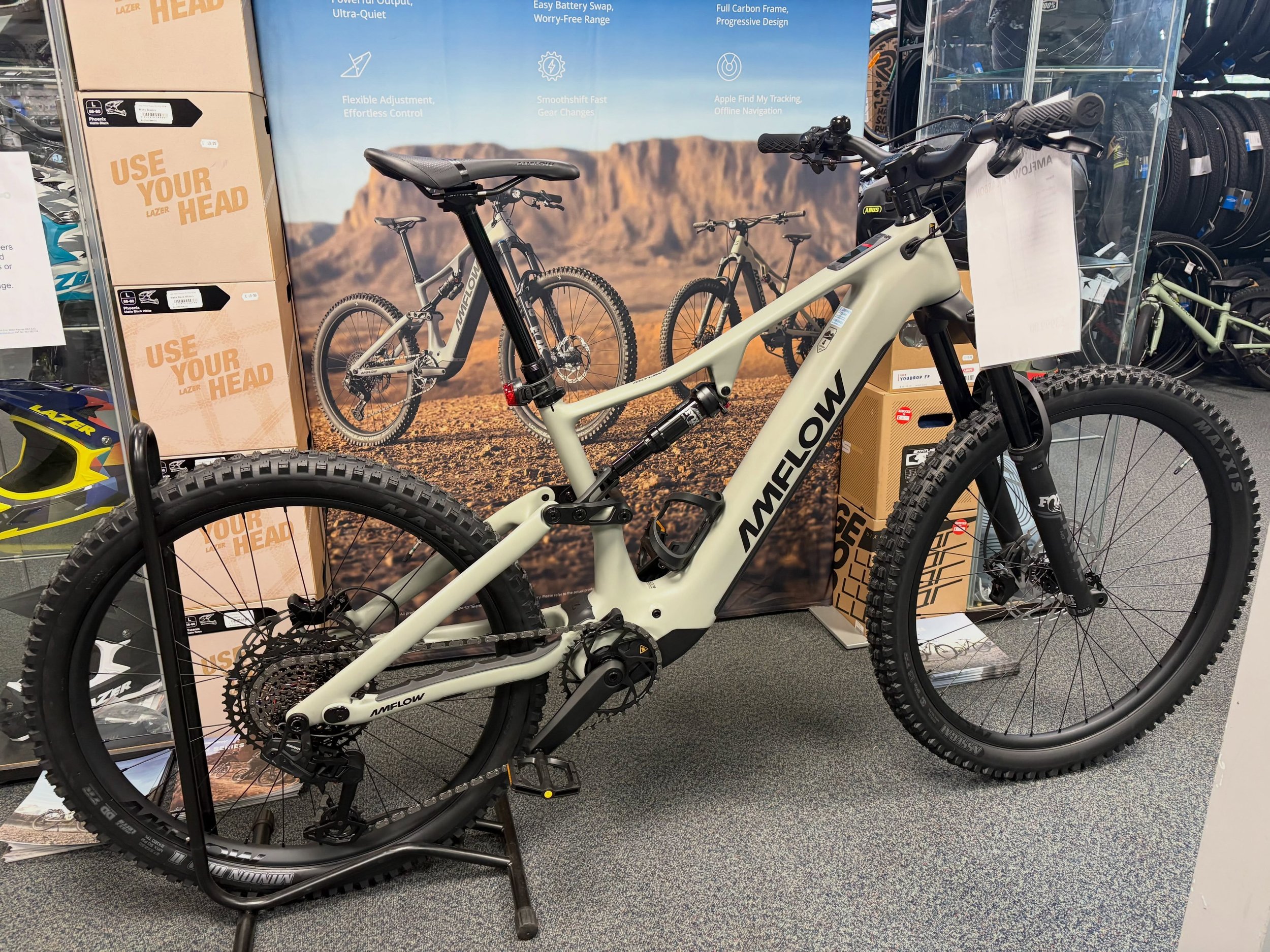 In stock and ready to go.
The E-bike everyone is after.
We have one @amflowbikes PR in large left in stock. These are incredible value for money at &pound;3999.00. If you have been looking then please get in touch. #ebike #emountainbike #amflowbikes 