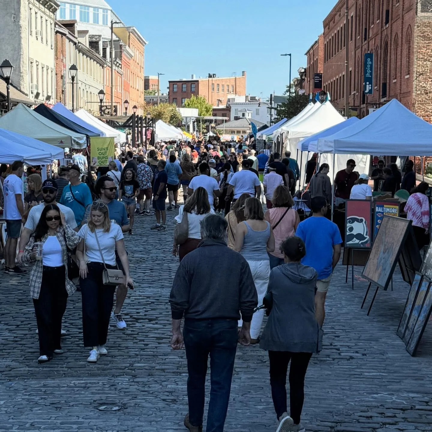 It&rsquo;s October and you know what that means&hellip;it&rsquo;s time for the Fell&rsquo;s Point Fun Festival. This weekend the neighborhood streets will be bustling with local vendors, live music and all of your favorite Fell&rsquo;s Point business