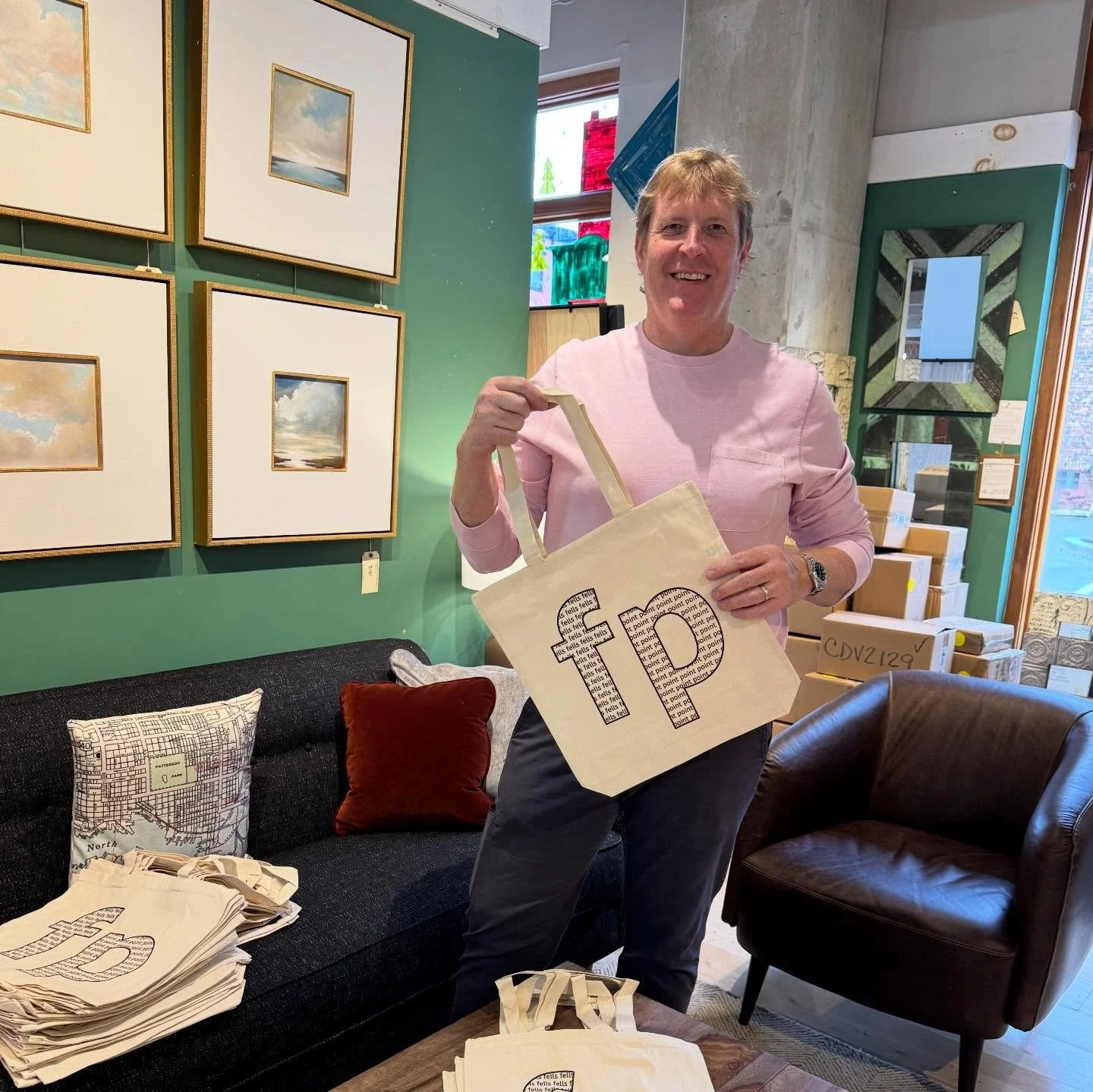 A huge thank you to everyone who came out and supported our small businesses in Fell&rsquo;s Point on Small Business Saturday! As promised we did the drawing today for the five Fell&rsquo;s Point gift packs. Congratulations to Ali Bendersky, Rebekah 