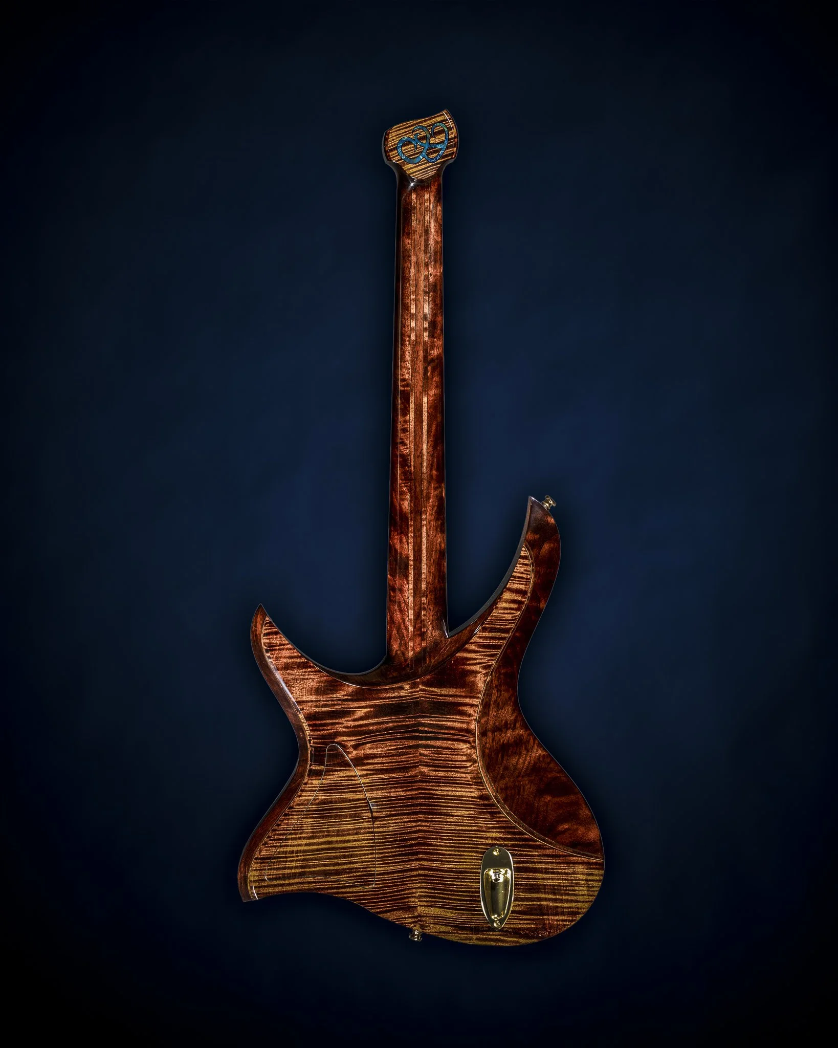 02-back.jpg