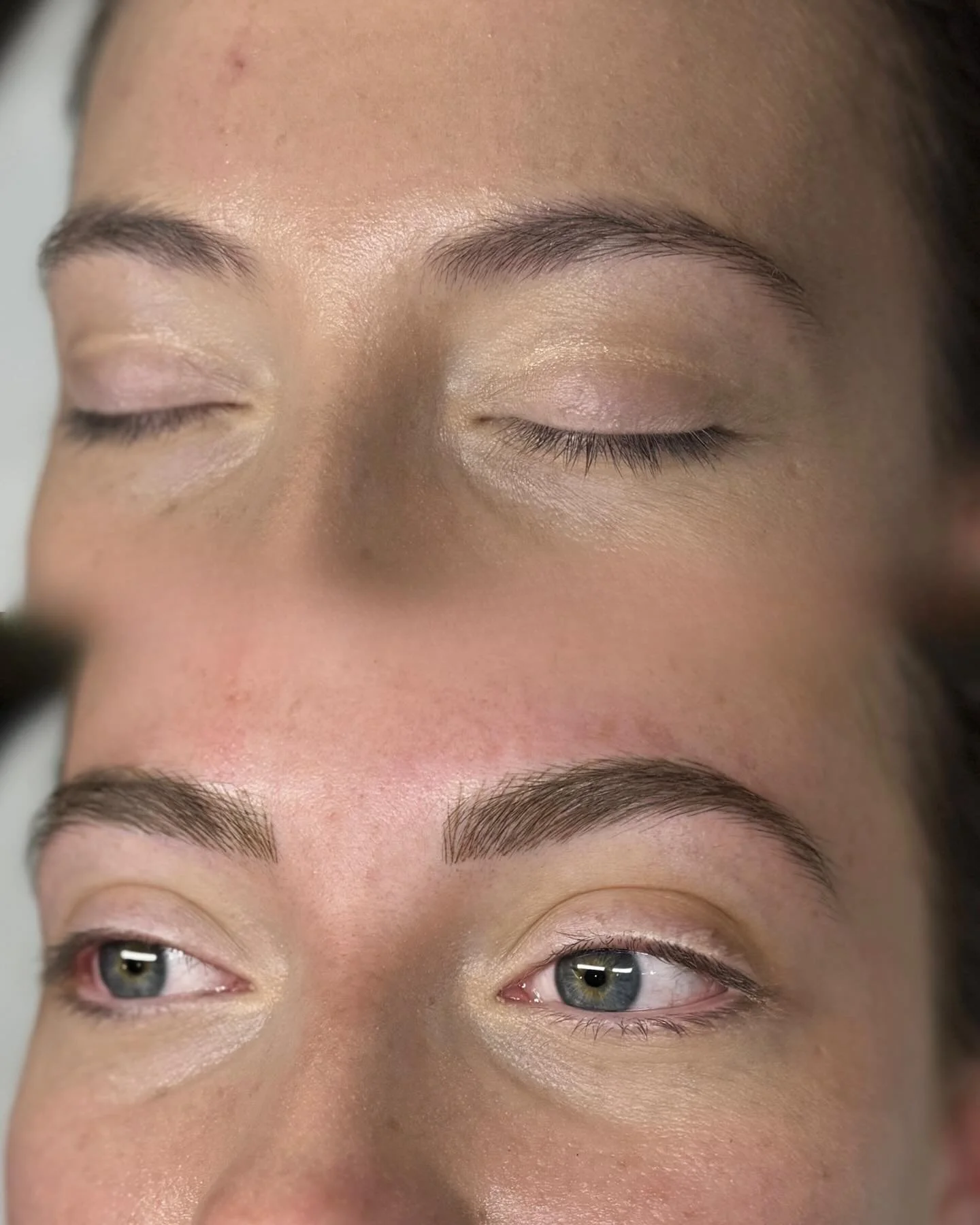 Fluffy nano magic for the win ✨
Barely-there strokes that blend seamlessly with her natural hair to create that &ldquo;I woke up like this&rdquo; brow.

Soft, lifted, and low-maintenance.

Artist: Stephanie 
Service: Nano Brows 

#RaleighBrows #PMURa