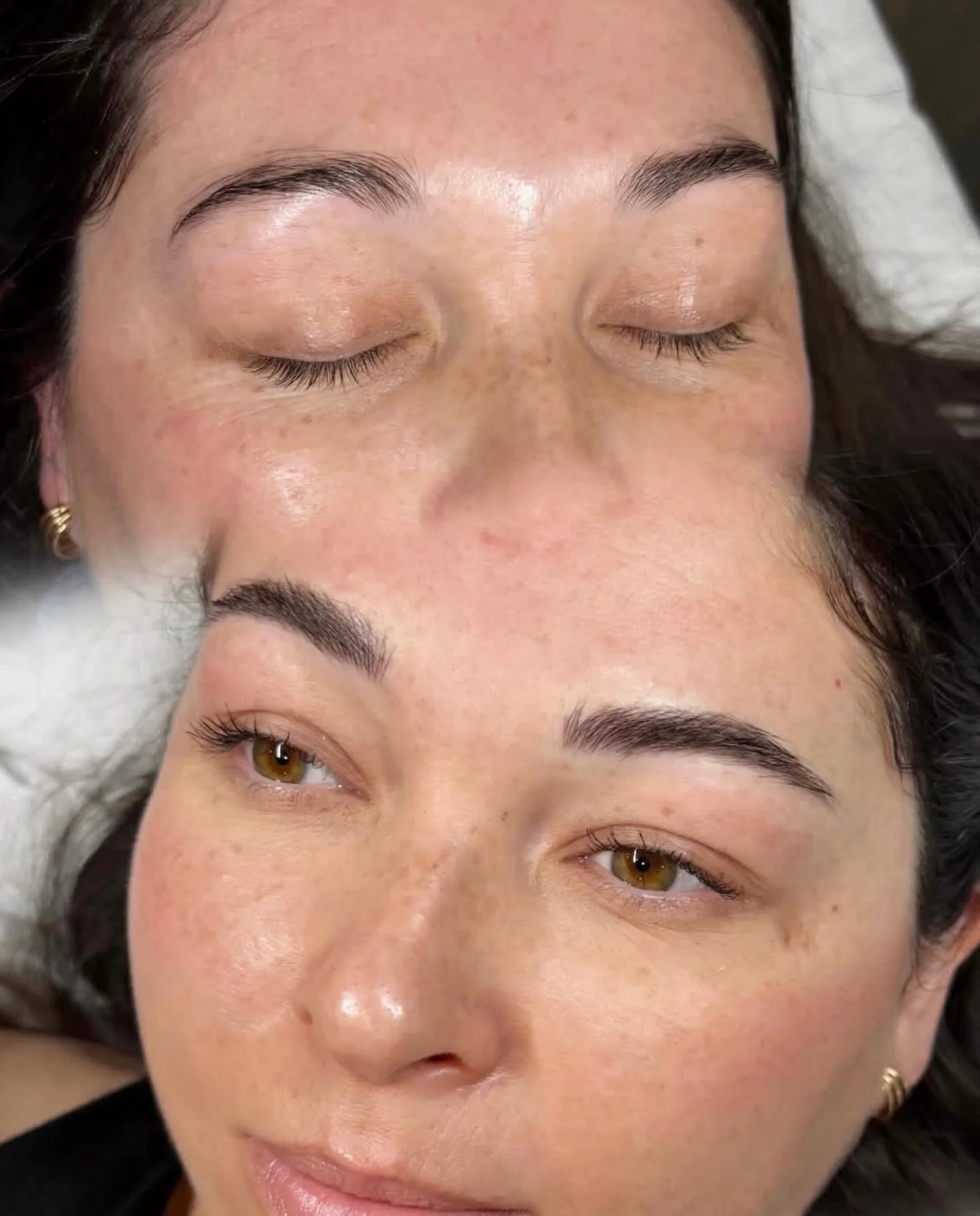 Two sessions later and these brows are everything&hellip;soft, full, and actually fit her face. Healing + that perfect second pass makes all the difference when it comes to depth, shape, and longevity.

Artist: Shelby 
Service: Powder Brows 

#browtr