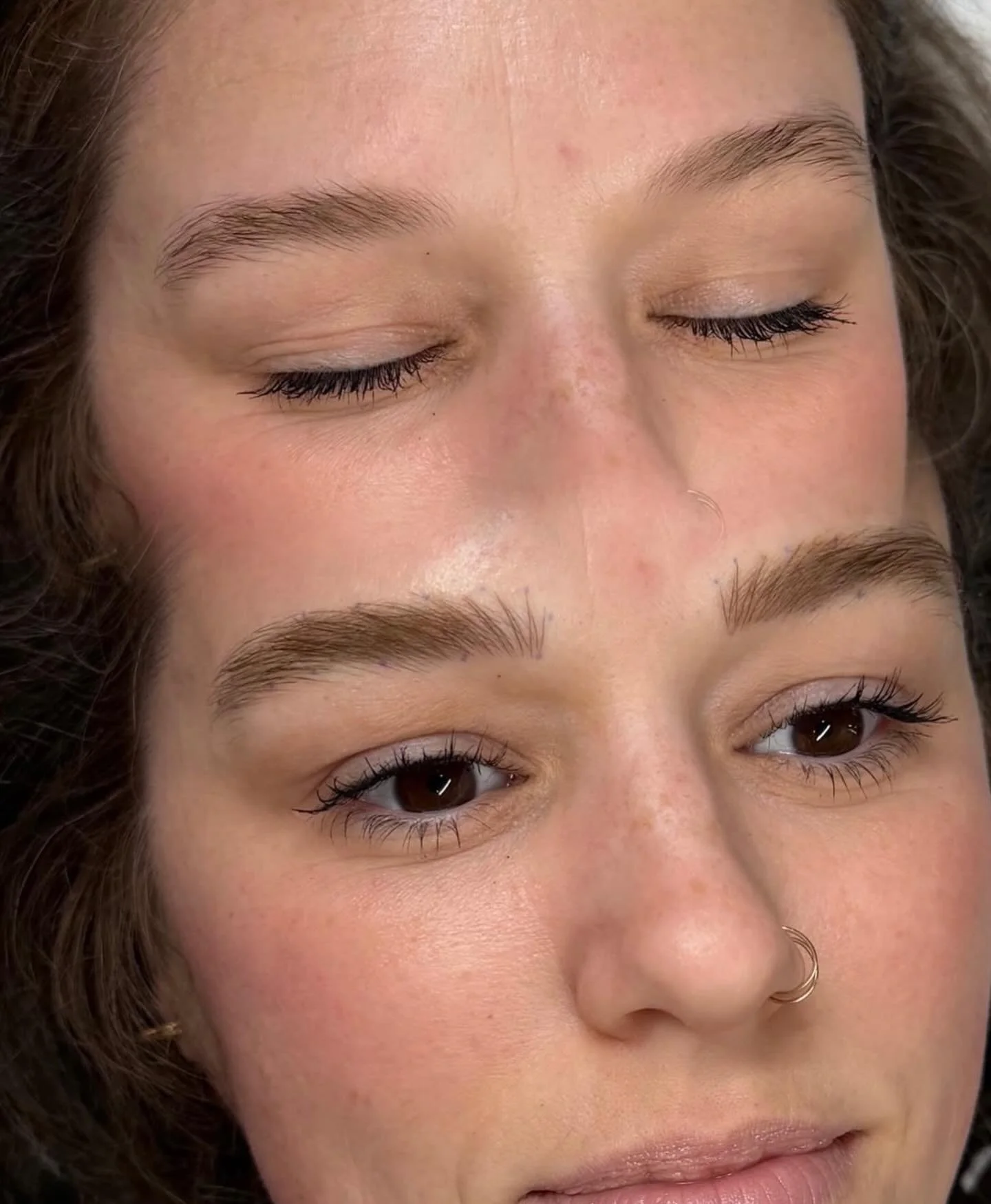 Fluffy, full, and still so natural.

One session in and we&rsquo;re already building the kind of brow density that makes a huge difference without looking overdone. Soft texture, fuller shape, and brows that finally show up the way they&rsquo;re supp