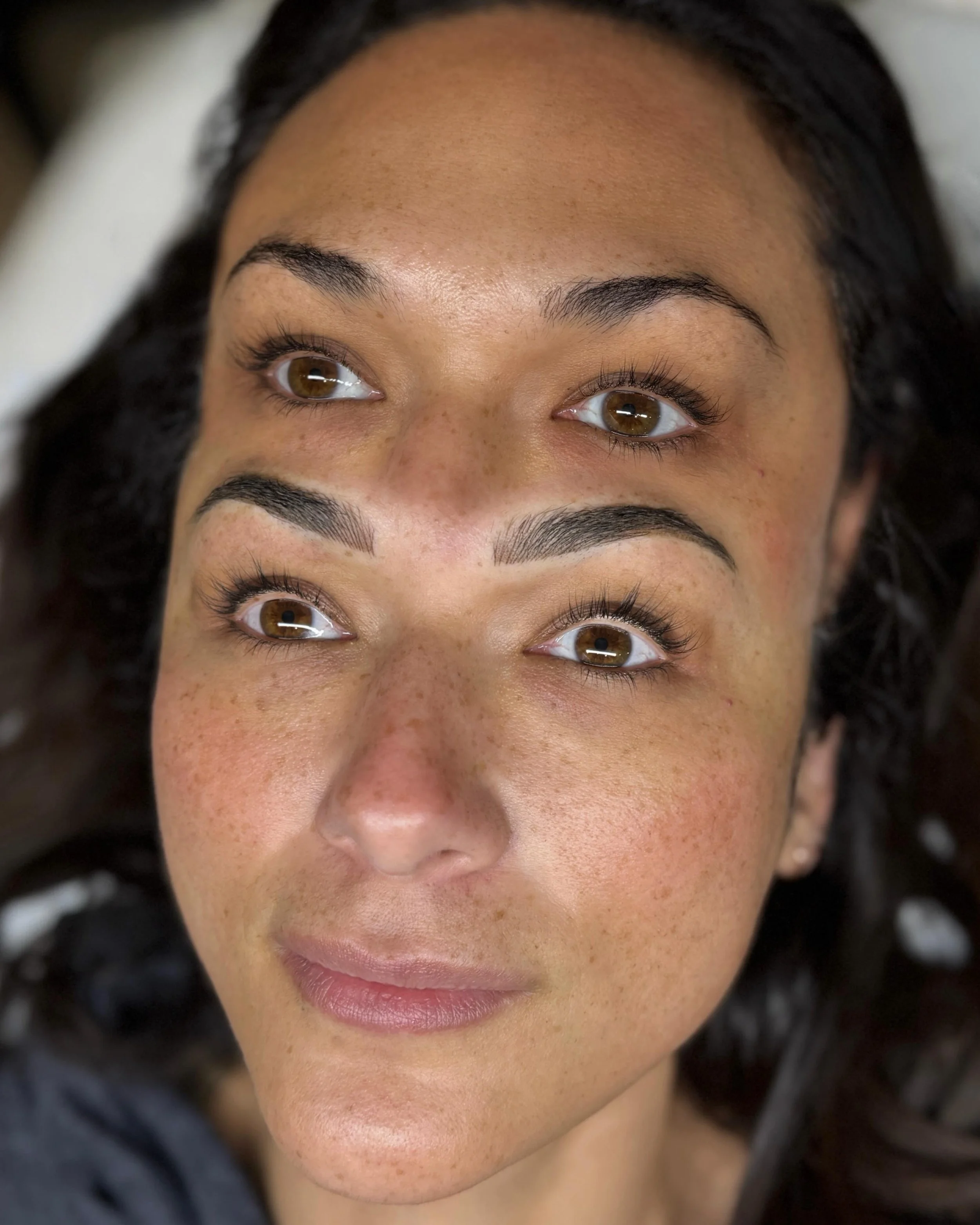 Wake up with the effortless brows you&rsquo;ve always wanted. This stunning hybrid nano brow set combines ultra-fine, hyper-realistic hair strokes with a soft, pixelated powder shading for the ultimate definition and depth. Completely customized to e