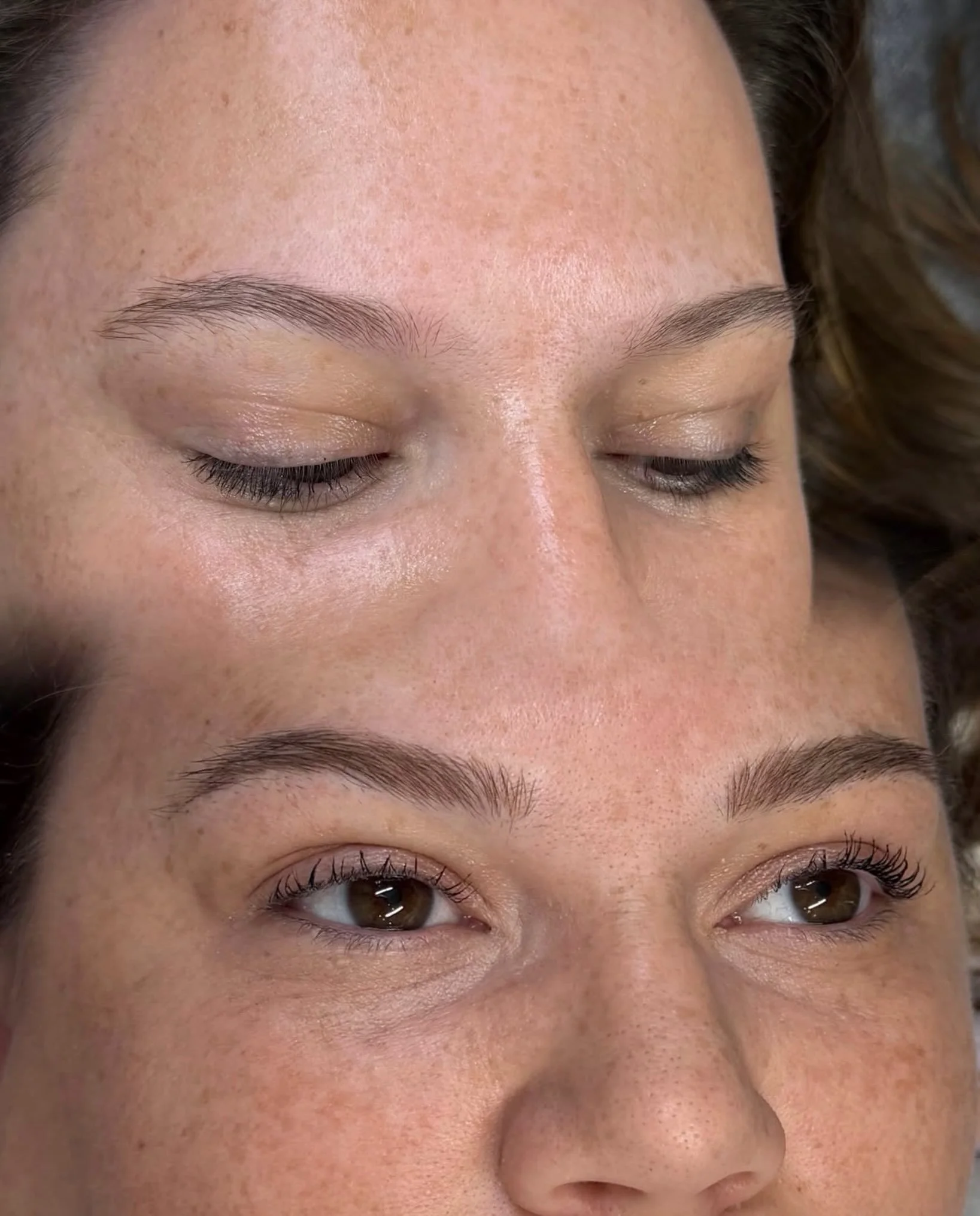 Sparse brows &rarr; soft, natural fullness in just two sessions. No harsh lines, no drawn-on look, just brows that actually look like brows. This is what strand-by-strand precision gets you.

Artist: Shelby 
Service: Microblading

#Microblading #Brow