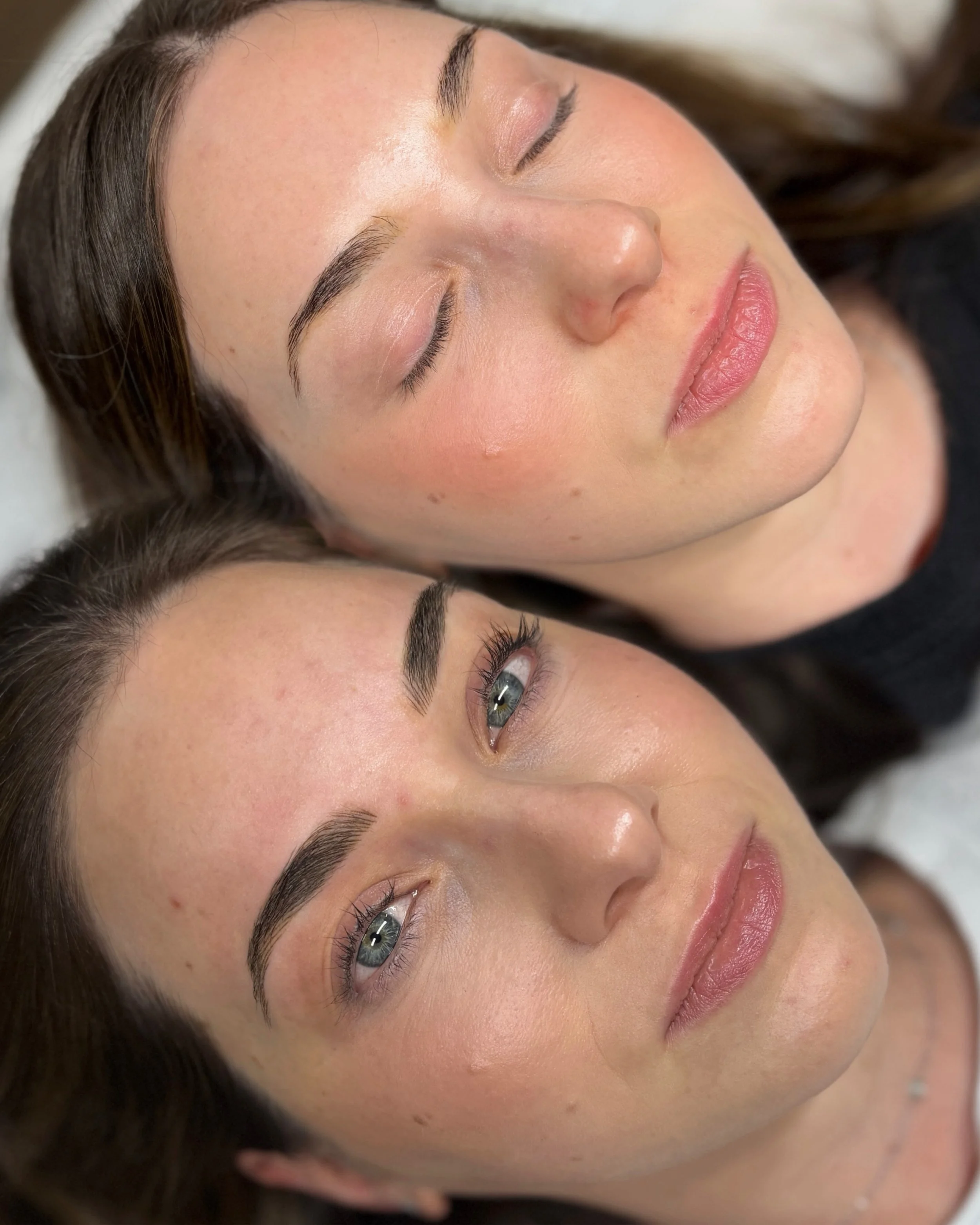 Two full sessions in and these nano brows are giving effortless, &ldquo;I woke up like this&rdquo; perfection.Soft, hair-like strokes that fill in every sparse spot without ever looking harsh or drawn-on.

Artist: Stephanie 
Service: Nano Brows

#Nan