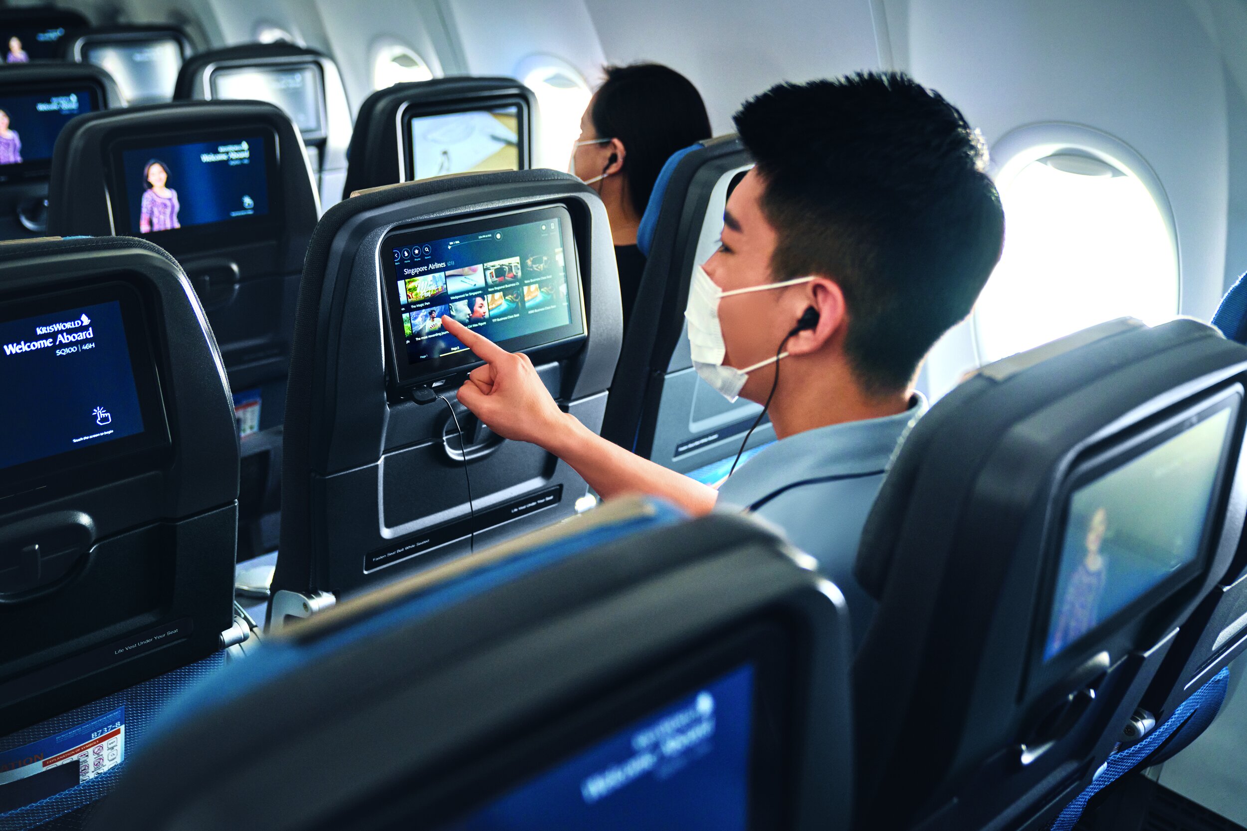 737-8 Economy Class_Inflight Entertainment 1.jpg