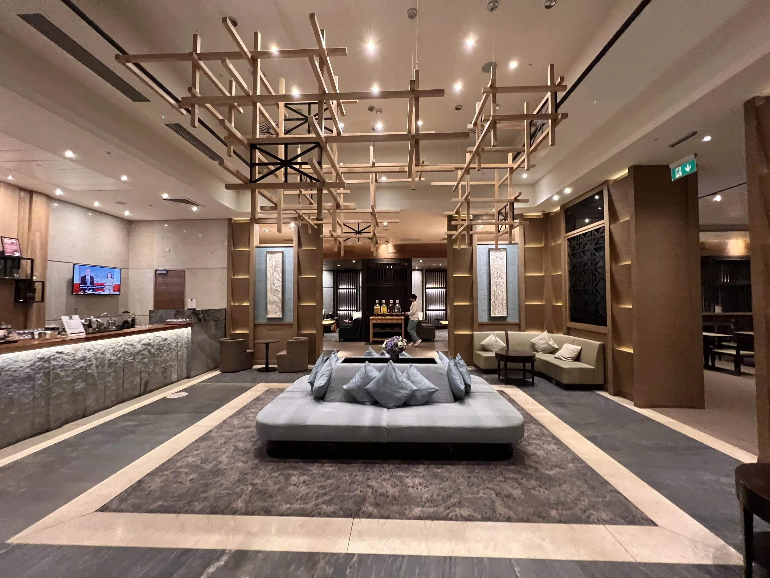 Snapshot Review Plaza Premium Lounge, Heathrow Terminal 2 — Blog