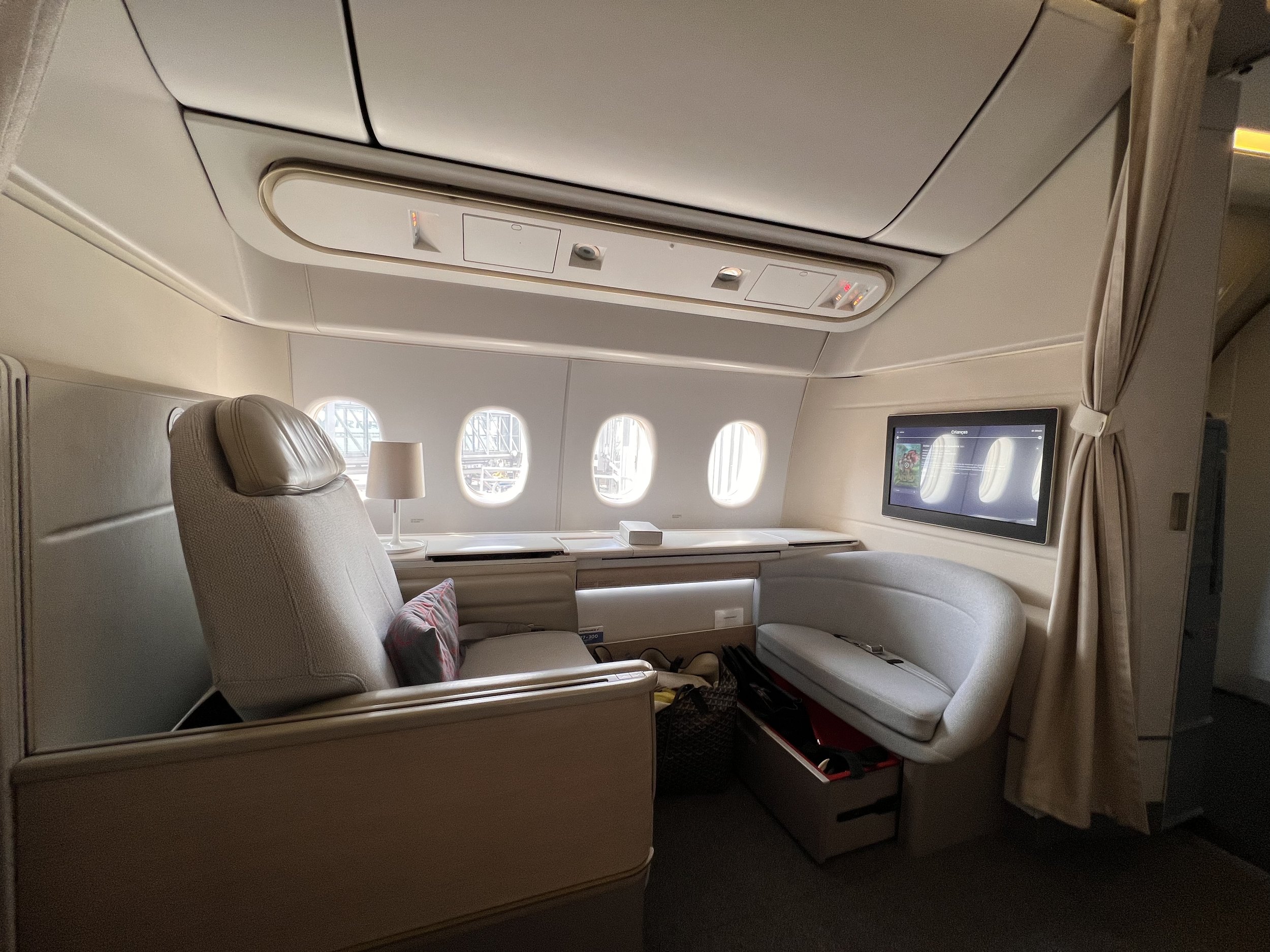 Review Air France La Première First Class on the Boeing 777-300ER