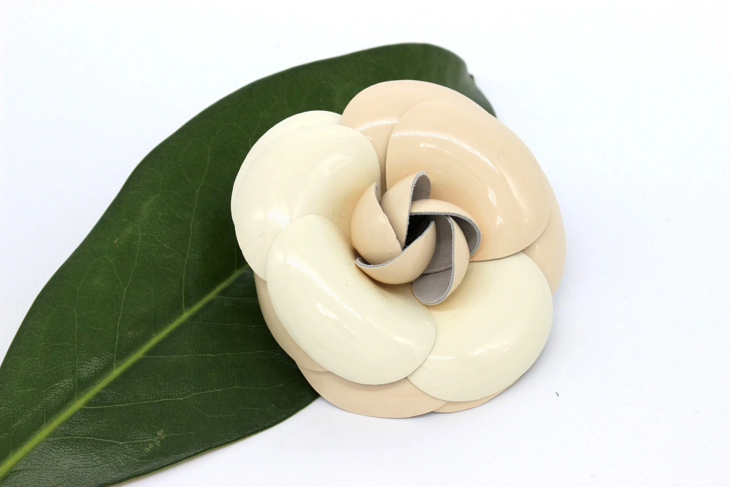 Chanel Camellia Brooch - Ombre Patent Leather