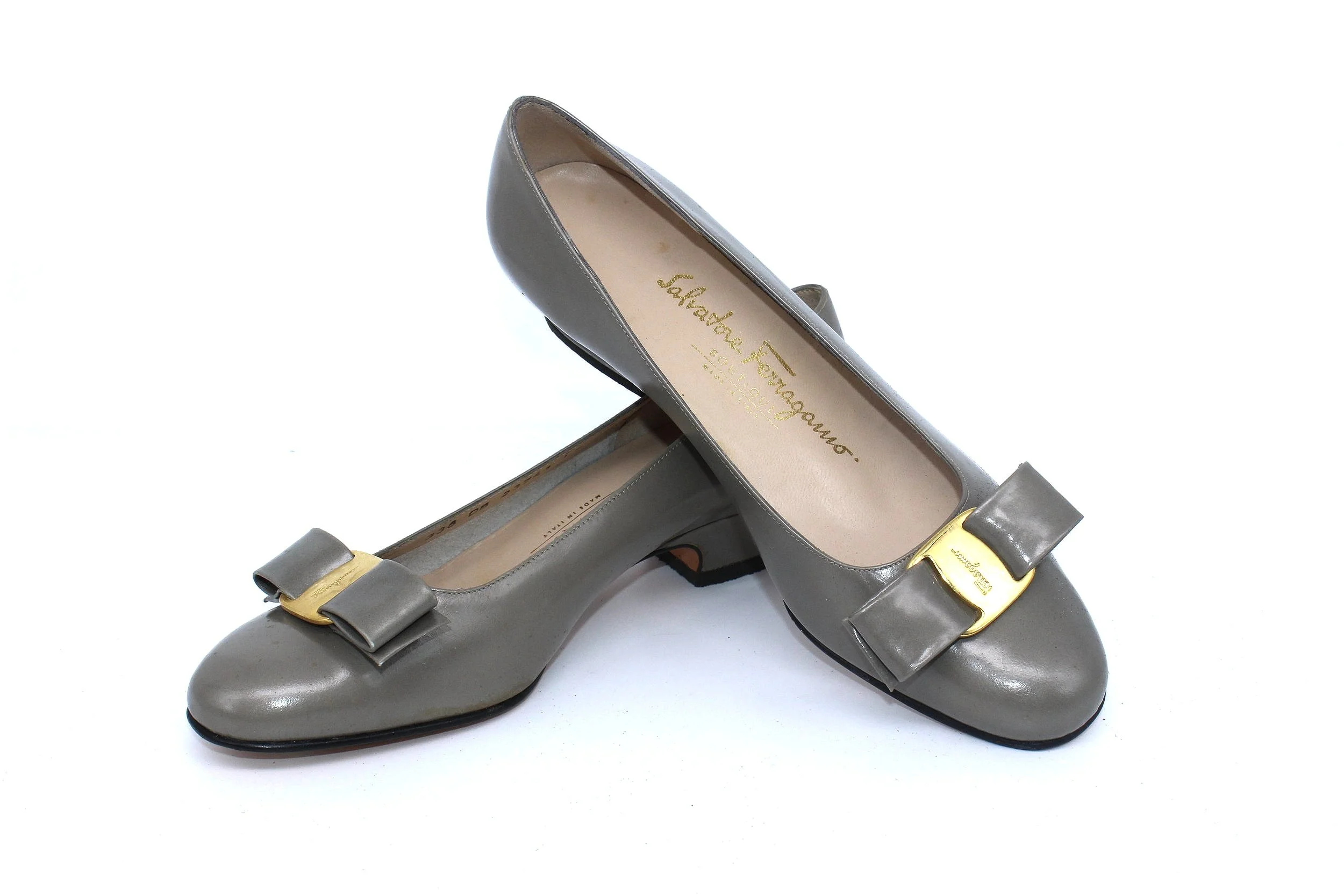 Ferragamo Lillaz in Light Grey