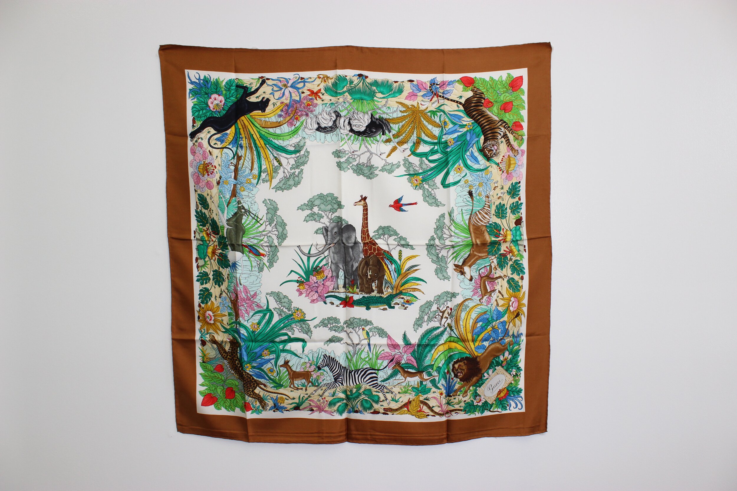 #0418 Gucci Silk Jungle Motif Scarf