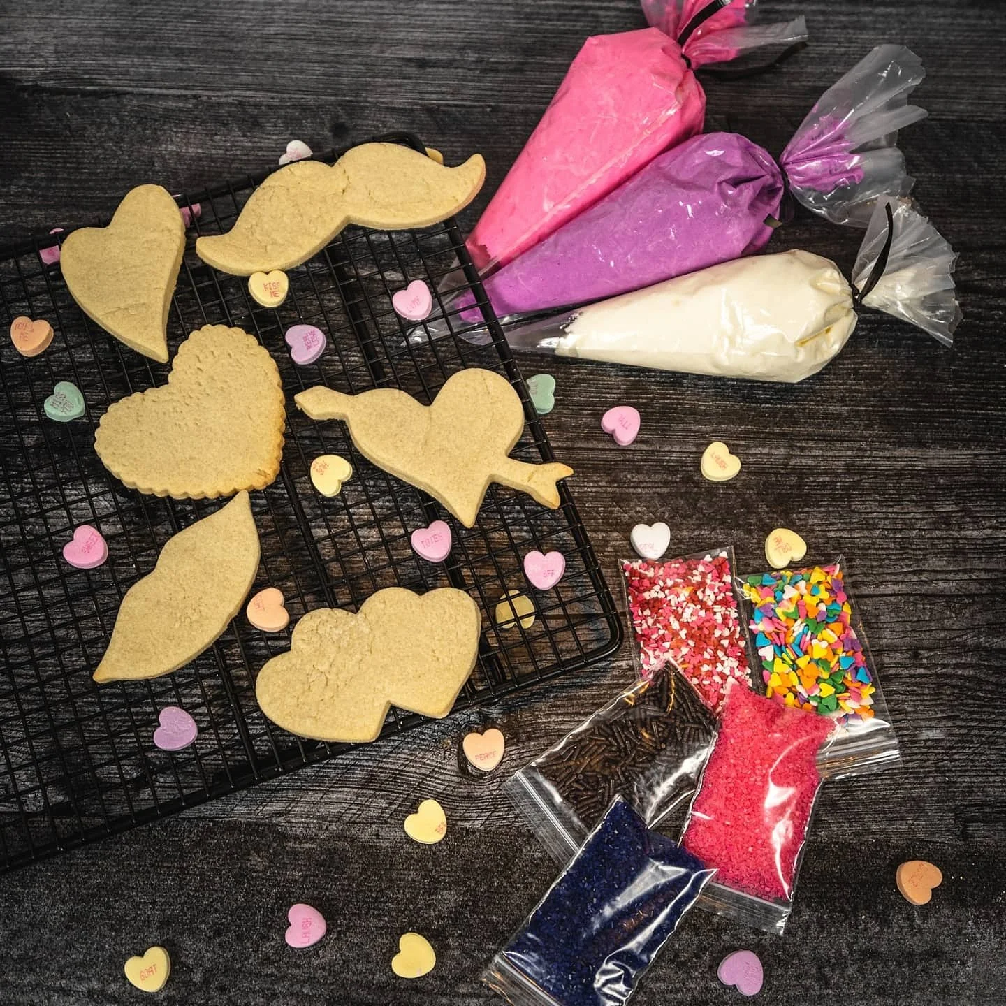 Valentine's Day Cookie Kit - *12 Cookies*