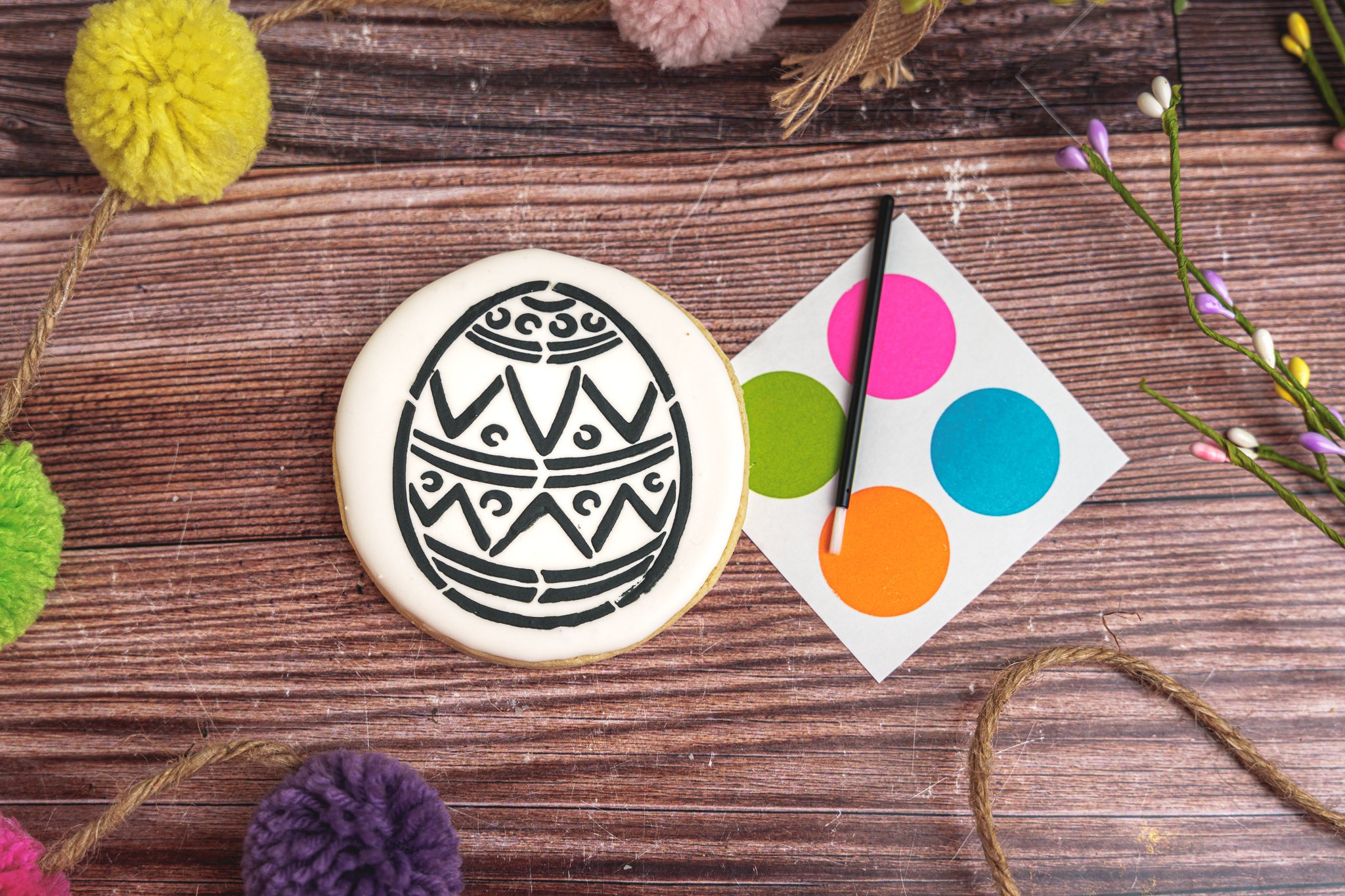 Paint Your Own Cookie  *Egg*