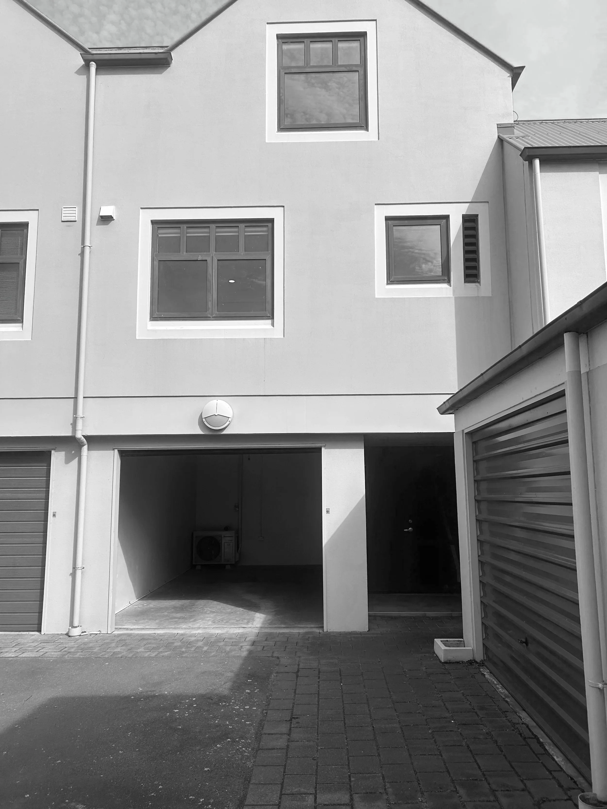 RENTED- 40 Latimer Square, City Centre ($600pw)