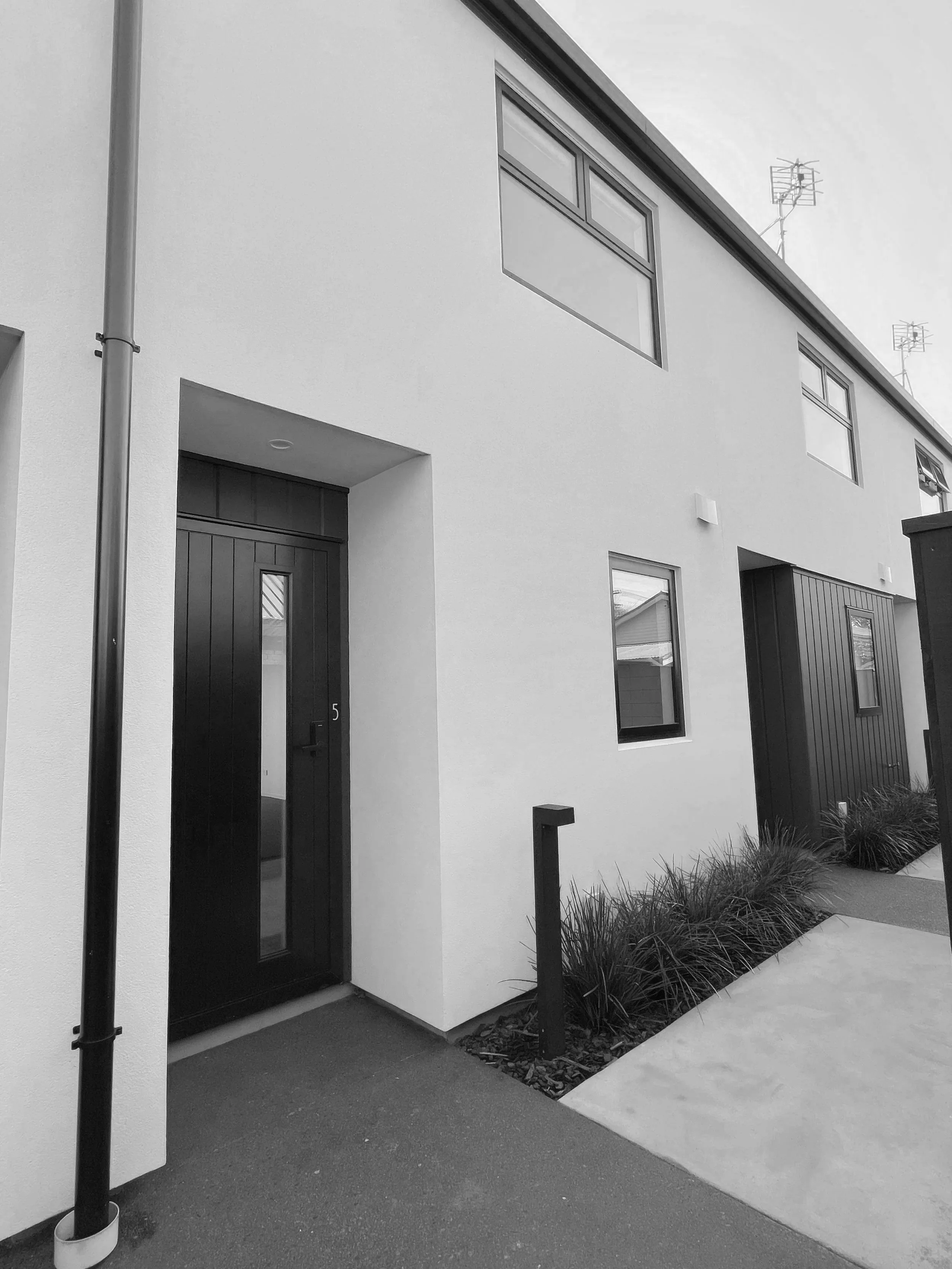 RENTED- 5/39 Waltham Road, Sydenham ($525pw)