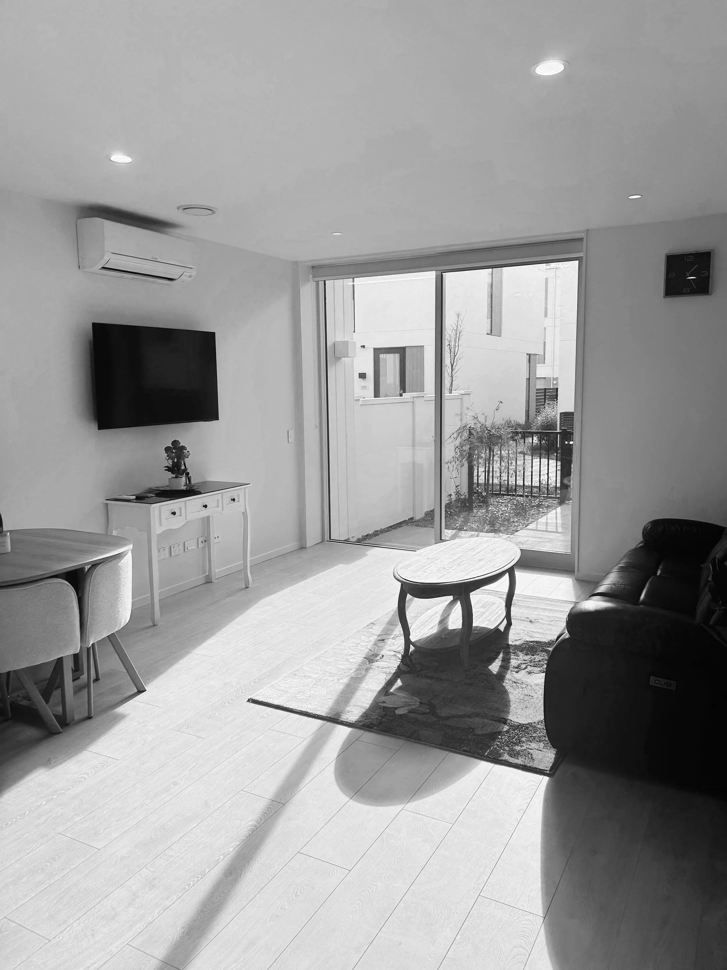 RENTED- G08/205 Gloucester Street, Christchurch City ($550pw)