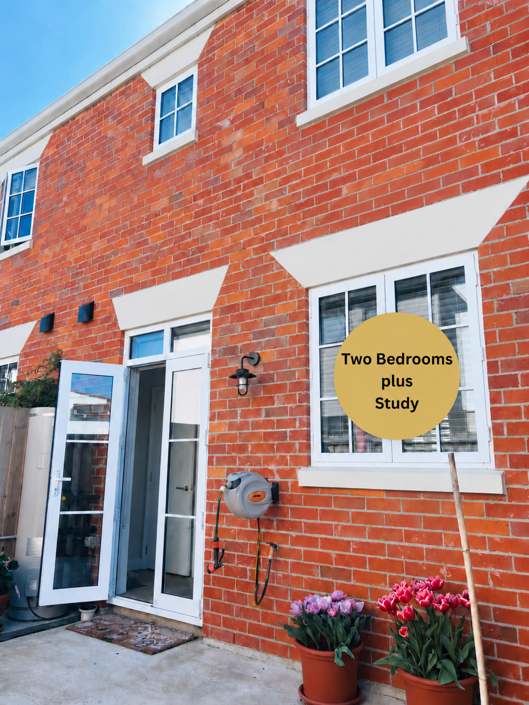 1/75 Cornwall Street, St Albans ($580pw)