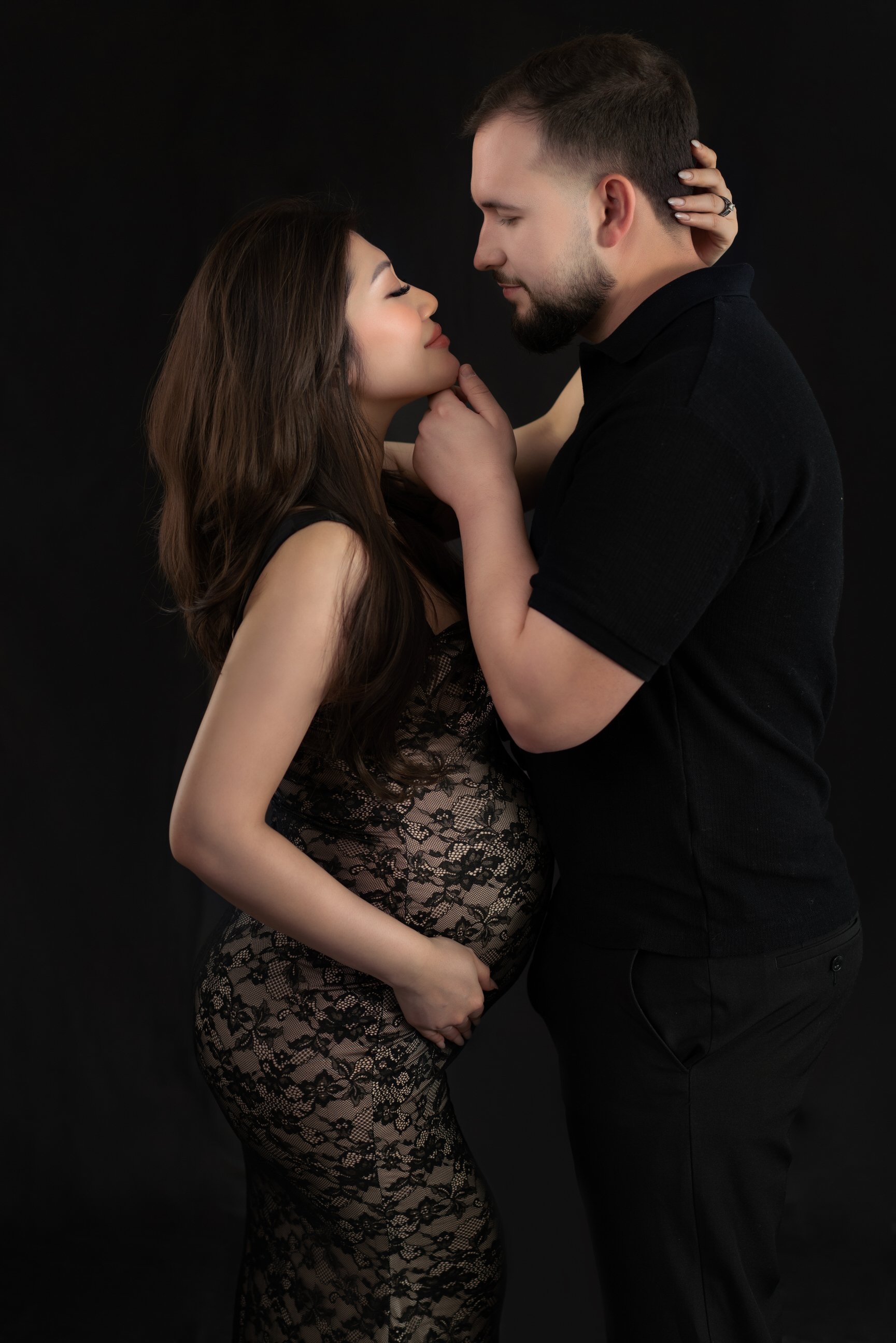 indoor maternityphotography in Vancouver 122075.JPG